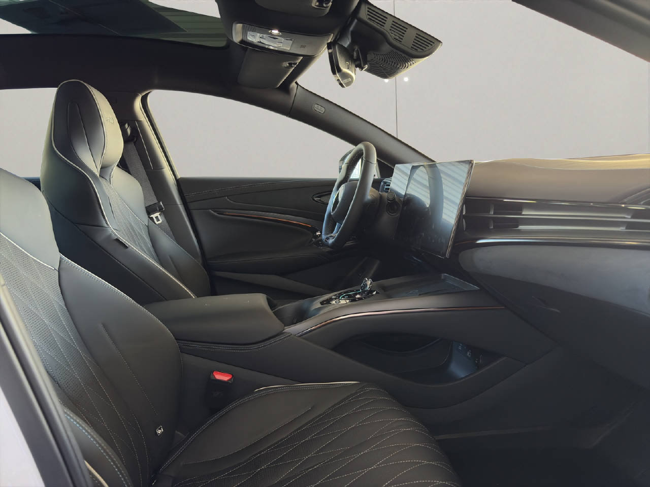 BYD Seal Excellence AWD, Electric, New car, Automatic - 6