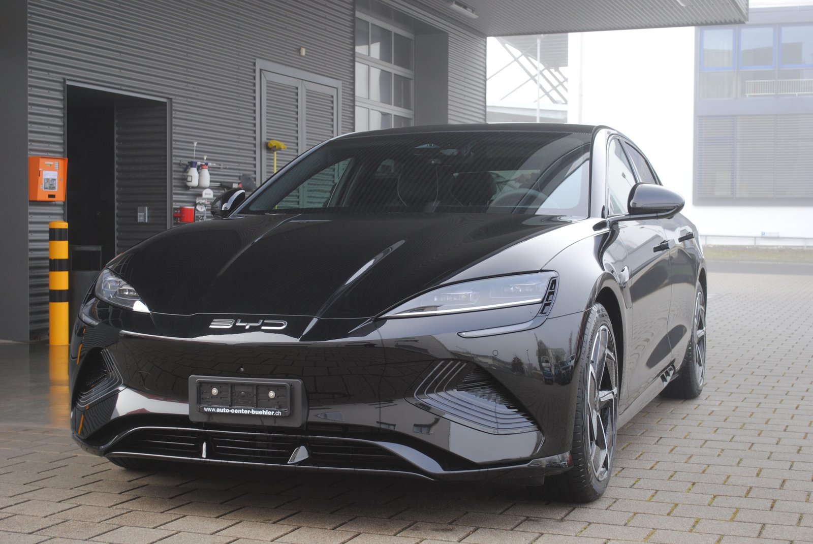 BYD Seal 82,2 kWh Excellence AWD, Elektro, Neuwagen, Automat - 2