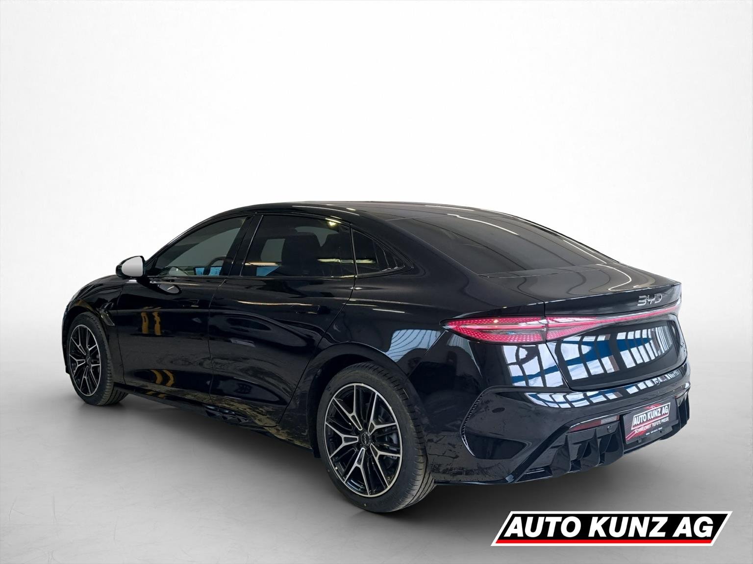 BYD Seal 82,2 kWh Excellence AWD MY2026, Elettrica, Auto nuove, Automatico - 4