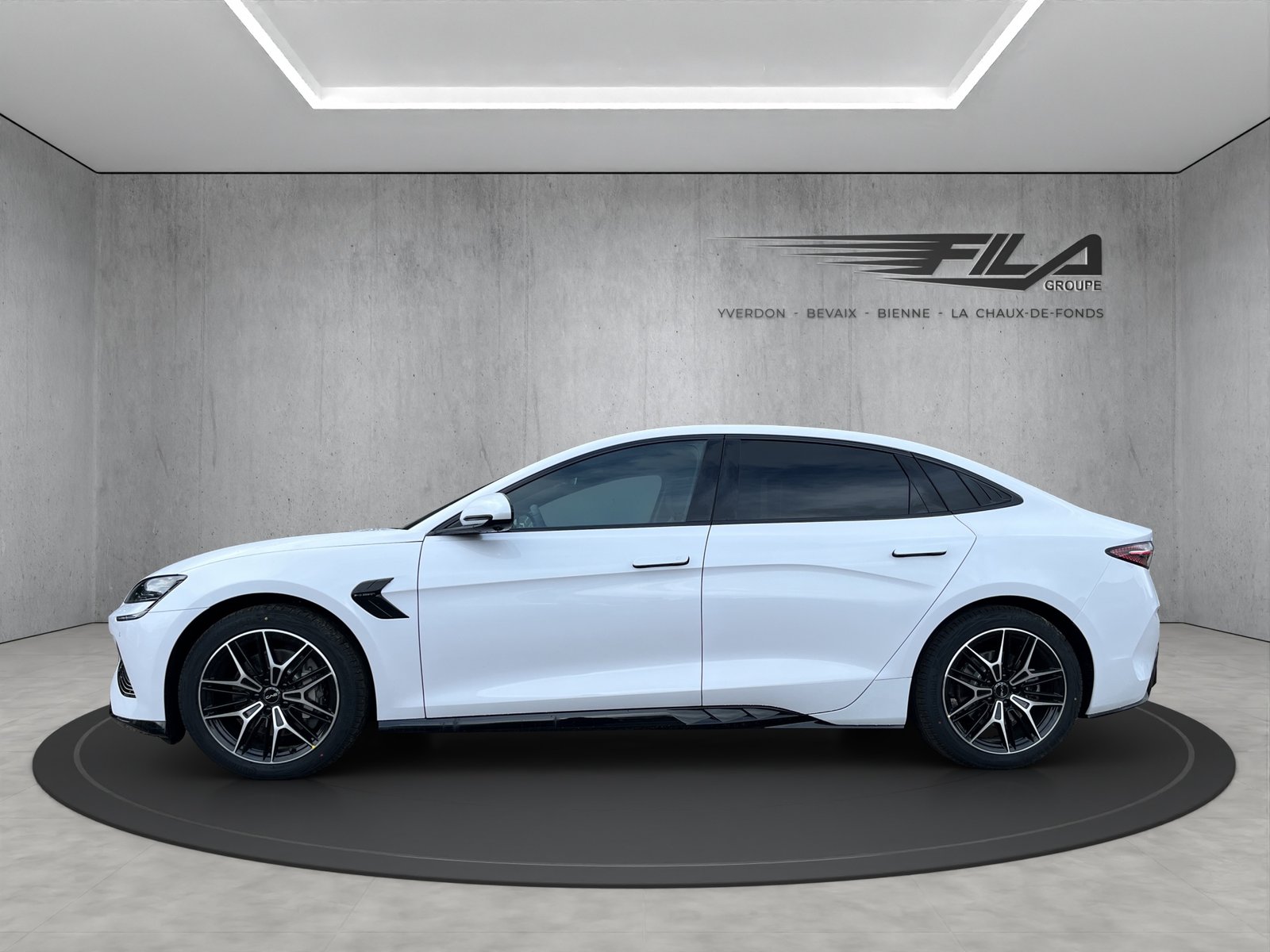 BYD Seal Excellence AWD MY26, Elettrica, Auto nuove, Automatico - 4