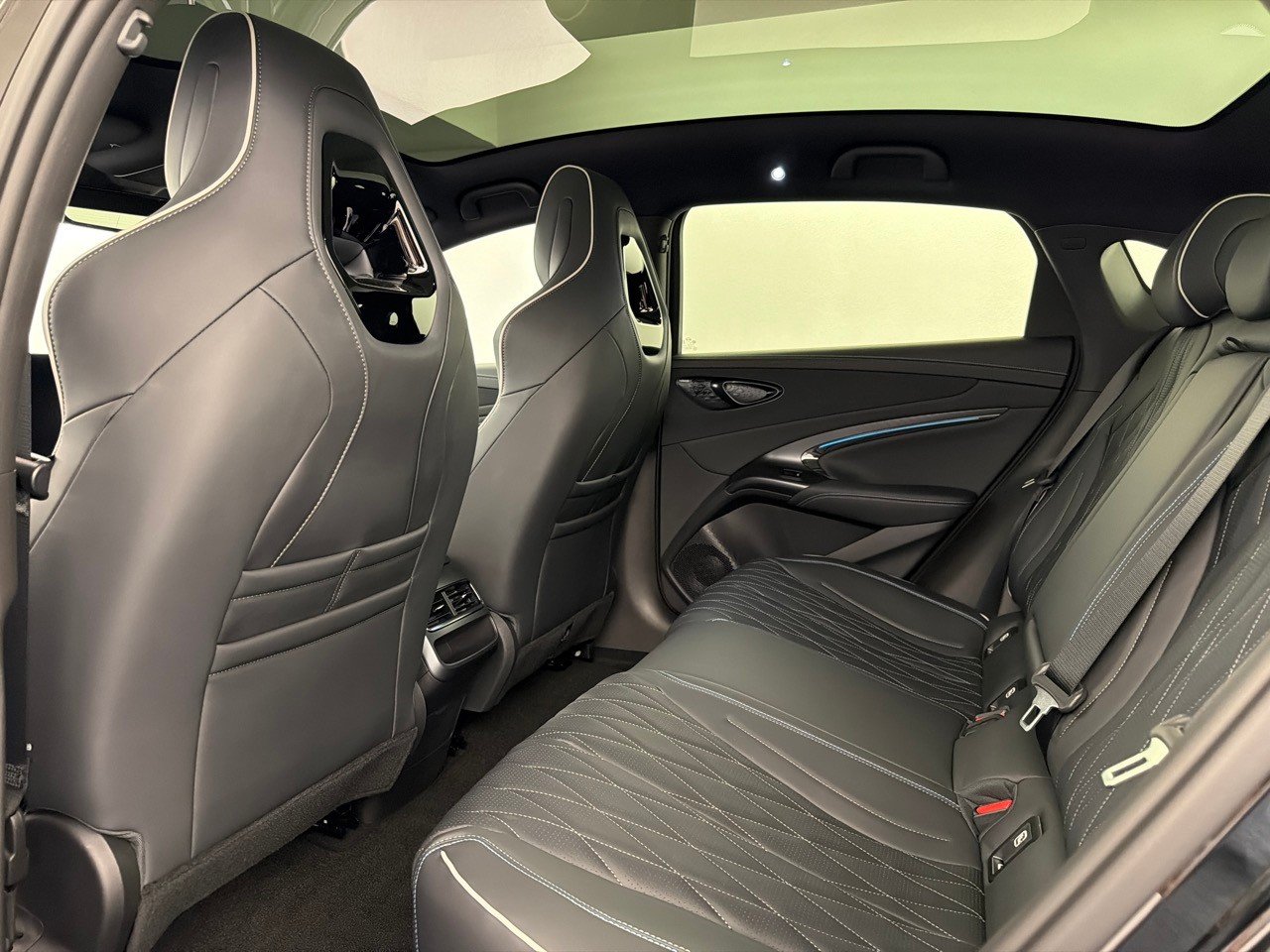 BYD Seal 82,5 kWh Excellence, Elektro, Neuwagen, Automatik - 6