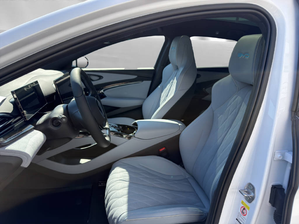 BYD Seal Excellence AWD, Electric, Ex-demonstrator, Automatic - 4