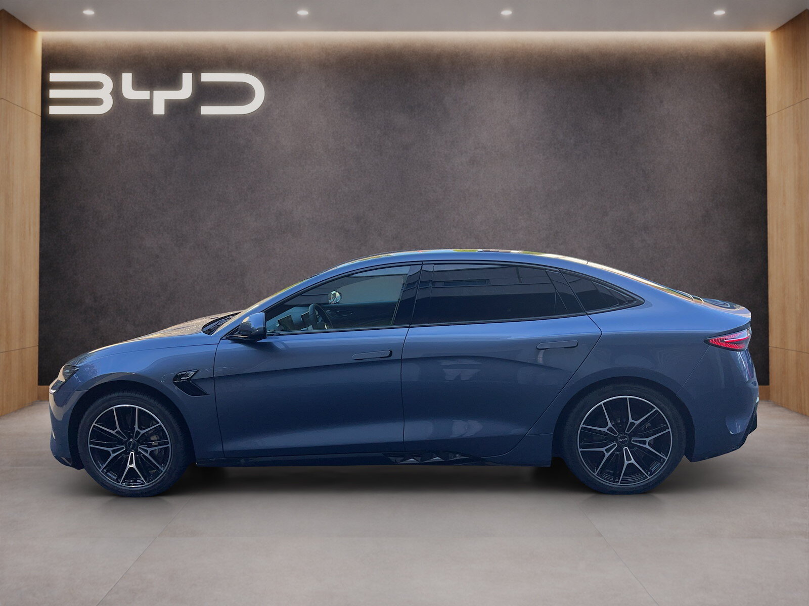 BYD Seal Excellence AWD, Electric, Ex-demonstrator, Automatic - 2