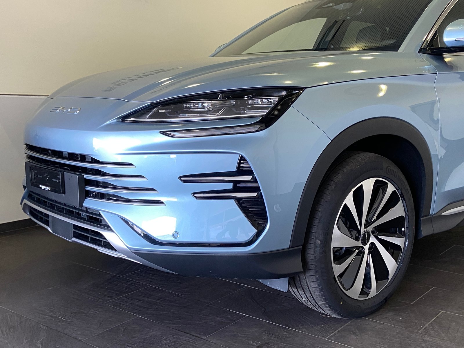 BYD Seal U DM-i Design AWD, Plug-in-Hybrid Benzina/Elettrica, Auto nuove, Automatico - 3