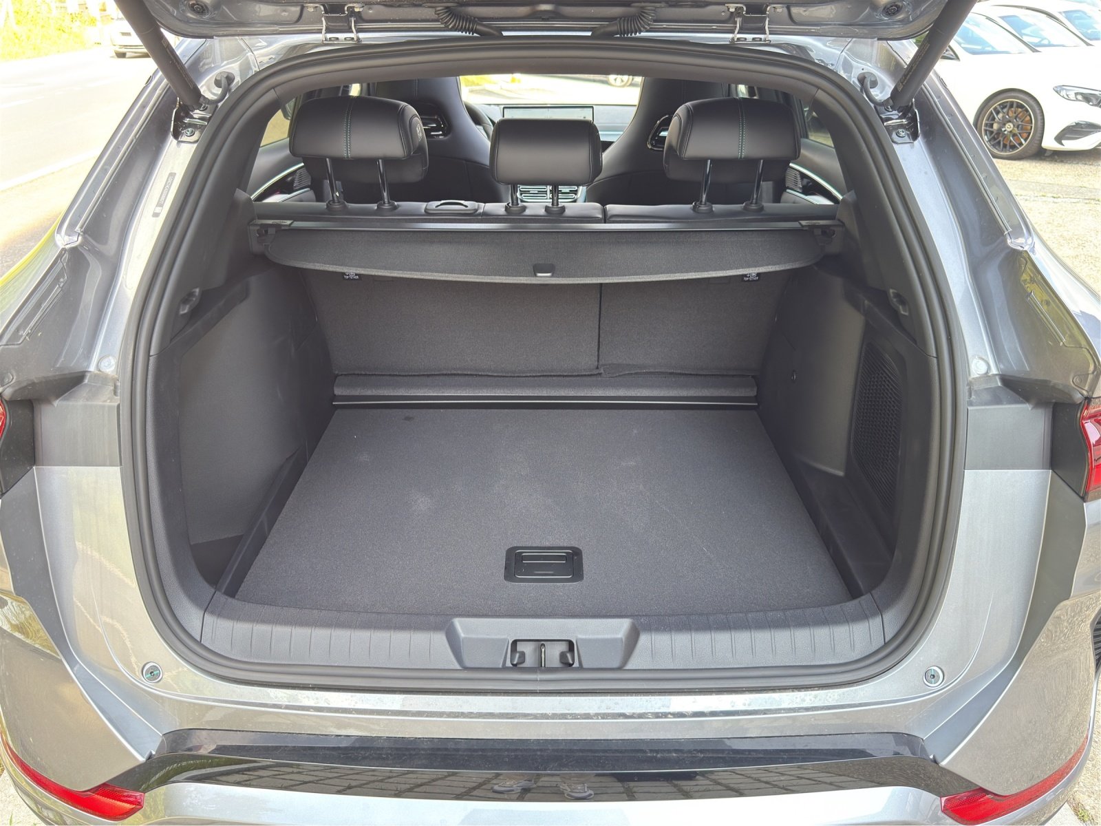 BYD Seal U DM-i Design AWD, Plug-in-Hybrid Benzin/Elektro, Neuwagen, Automat - 4