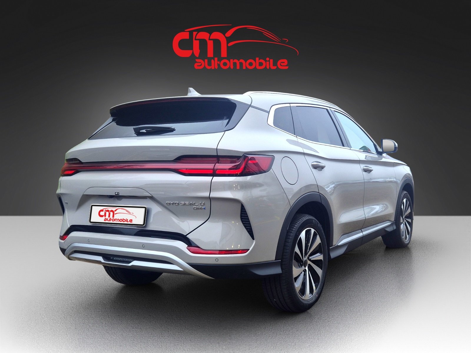 BYD Seal U DM-i Design AWD, Plug-in-Hybrid Petrol/Electric, New car, Automatic - 6