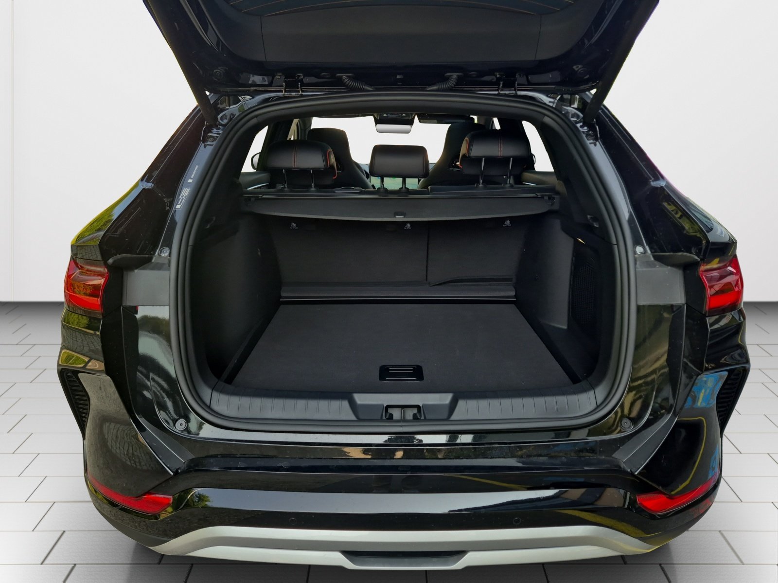 BYD Seal U DM-i Design AWD, Plug-in-Hybrid Benzin/Elektro, Neuwagen, Automatik - 4