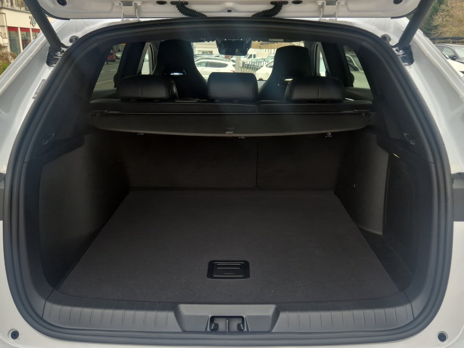 BYD Seal U DM-i Boost, Plug-in-Hybrid Petrol/Electric, New car, Automatic - 6