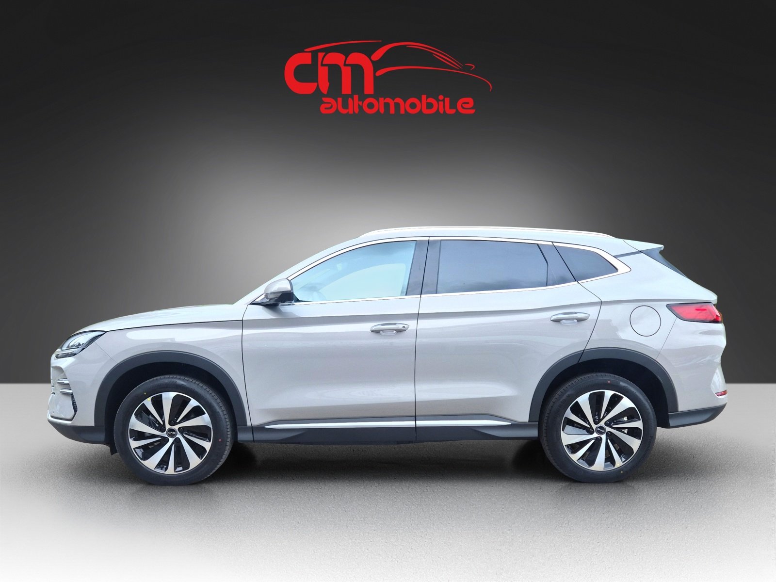 BYD Seal U DM-i Boost, Plug-in-Hybrid Benzina/Elettrica, Auto nuove, Automatico - 2