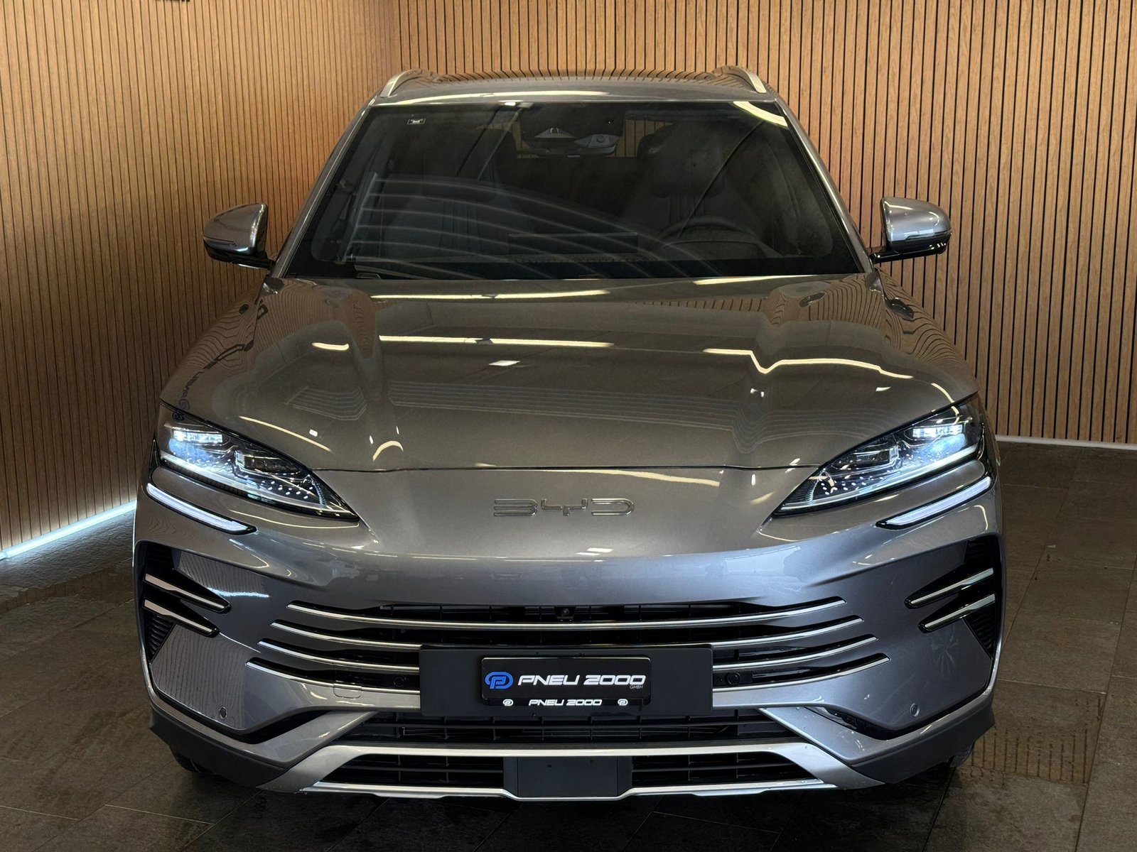 BYD Seal U DM-i Design AWD, Plug-in-Hybrid Petrol/Electric, New car, Automatic - 2