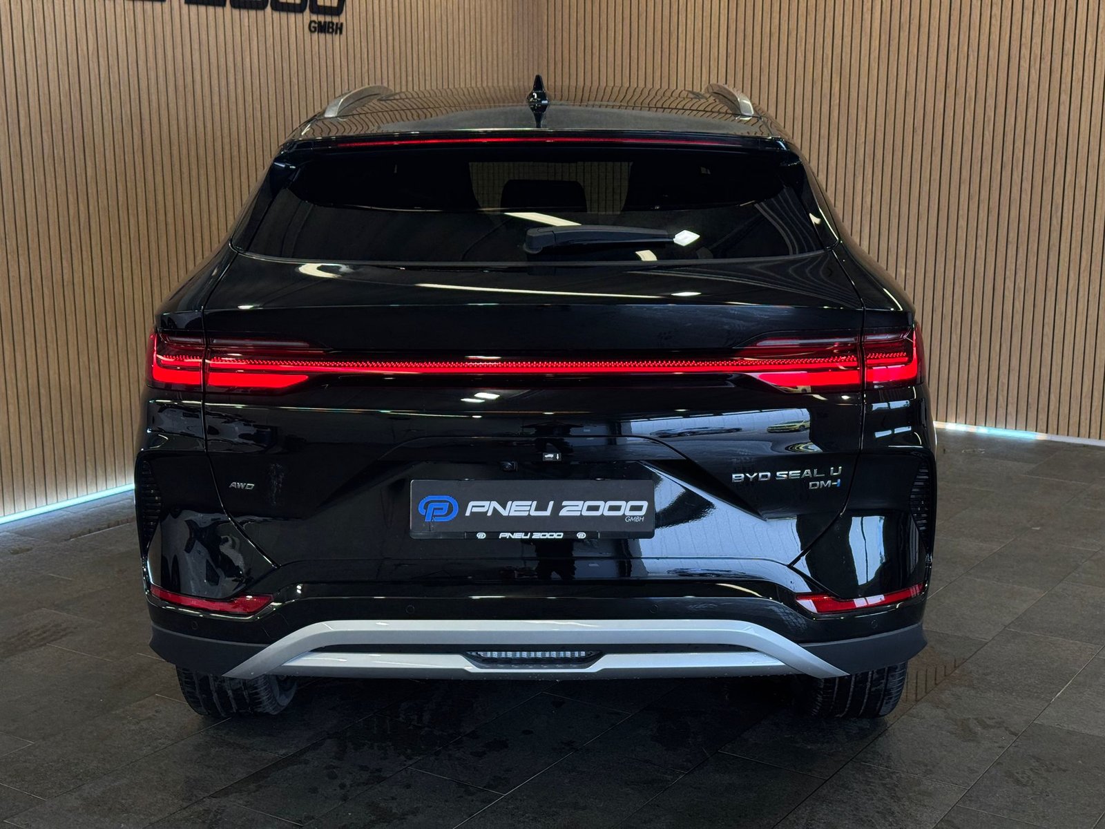 BYD Seal U DM-i Design AWD, Plug-in-Hybrid Benzina/Elettrica, Auto nuove, Automatico - 4