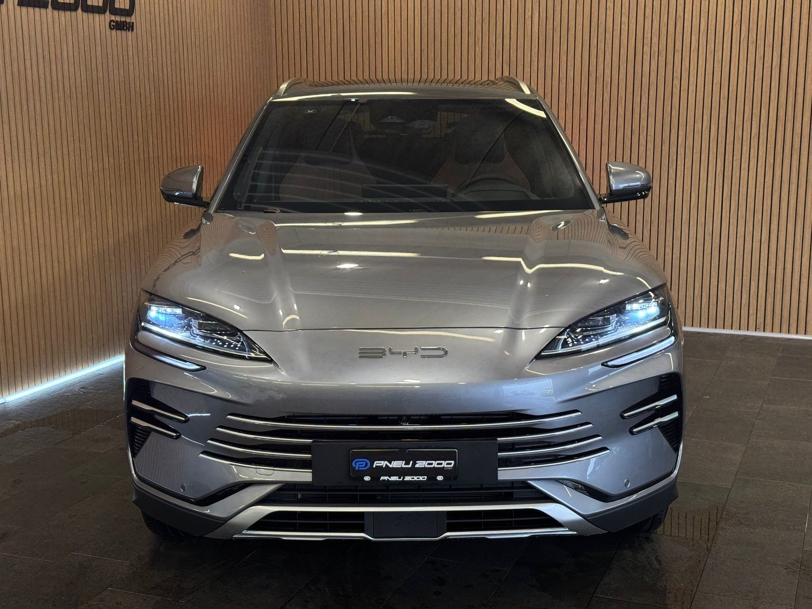 BYD Seal U DM-i Design AWD, Hybride Rechargeable Essence/Électricité, Voiture nouvelle, Automatique - 2