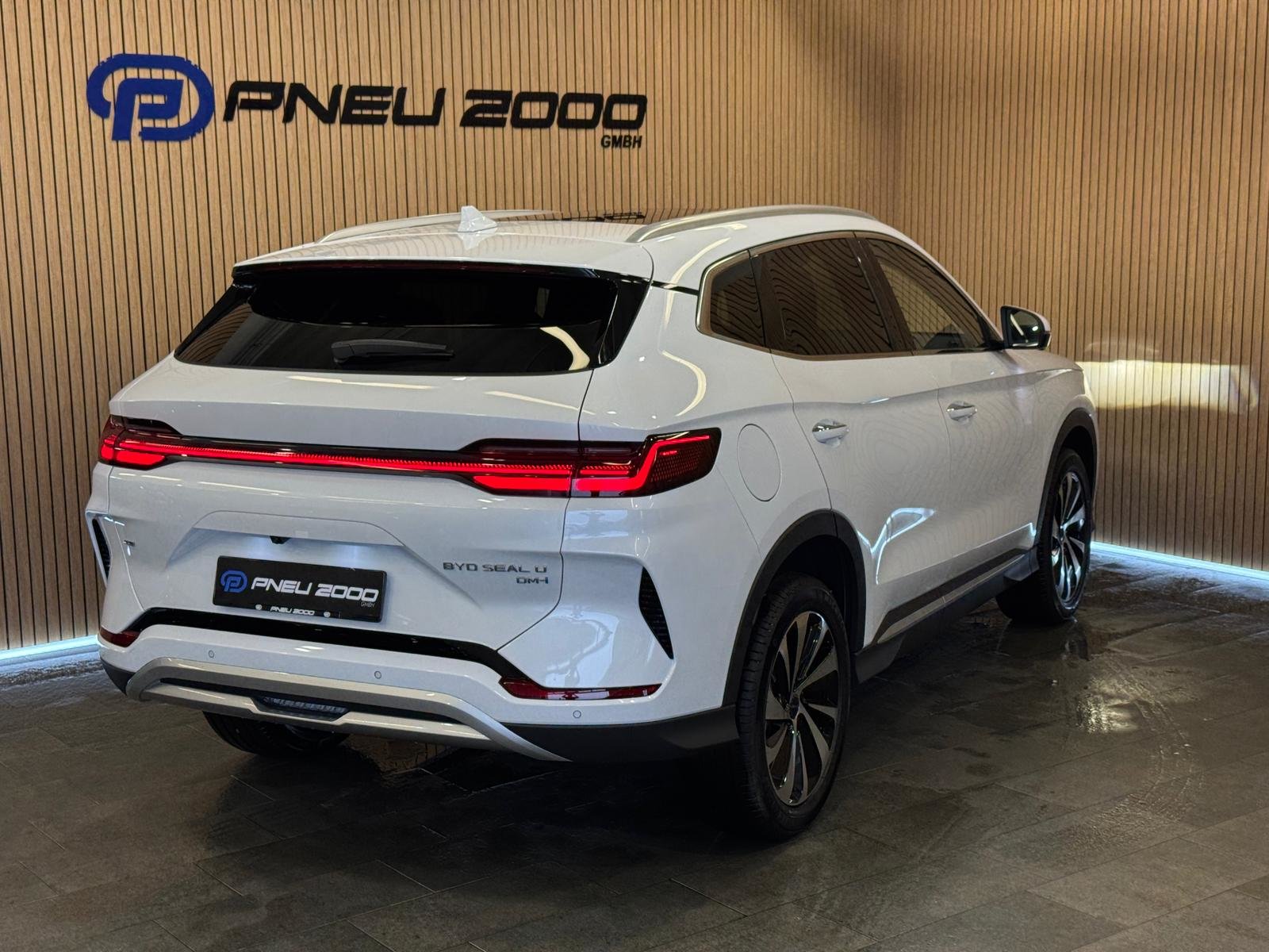 BYD Seal U DM-i Design AWD * Snow White*, Hybride Rechargeable Essence/Électricité, Voiture nouvelle, Automatique - 6
