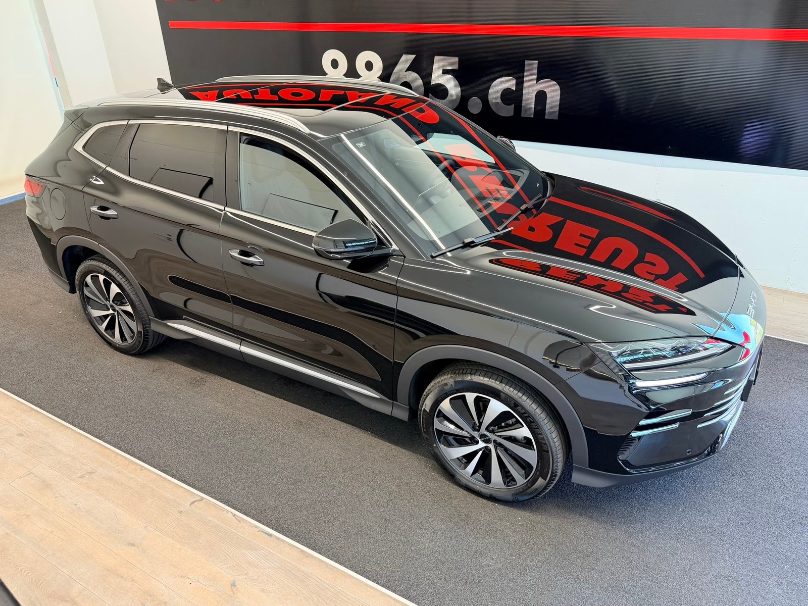 BYD Seal U DM-i Design AWD, Plug-in-Hybrid Benzin/Elektro, Neuwagen, Automatik - 5