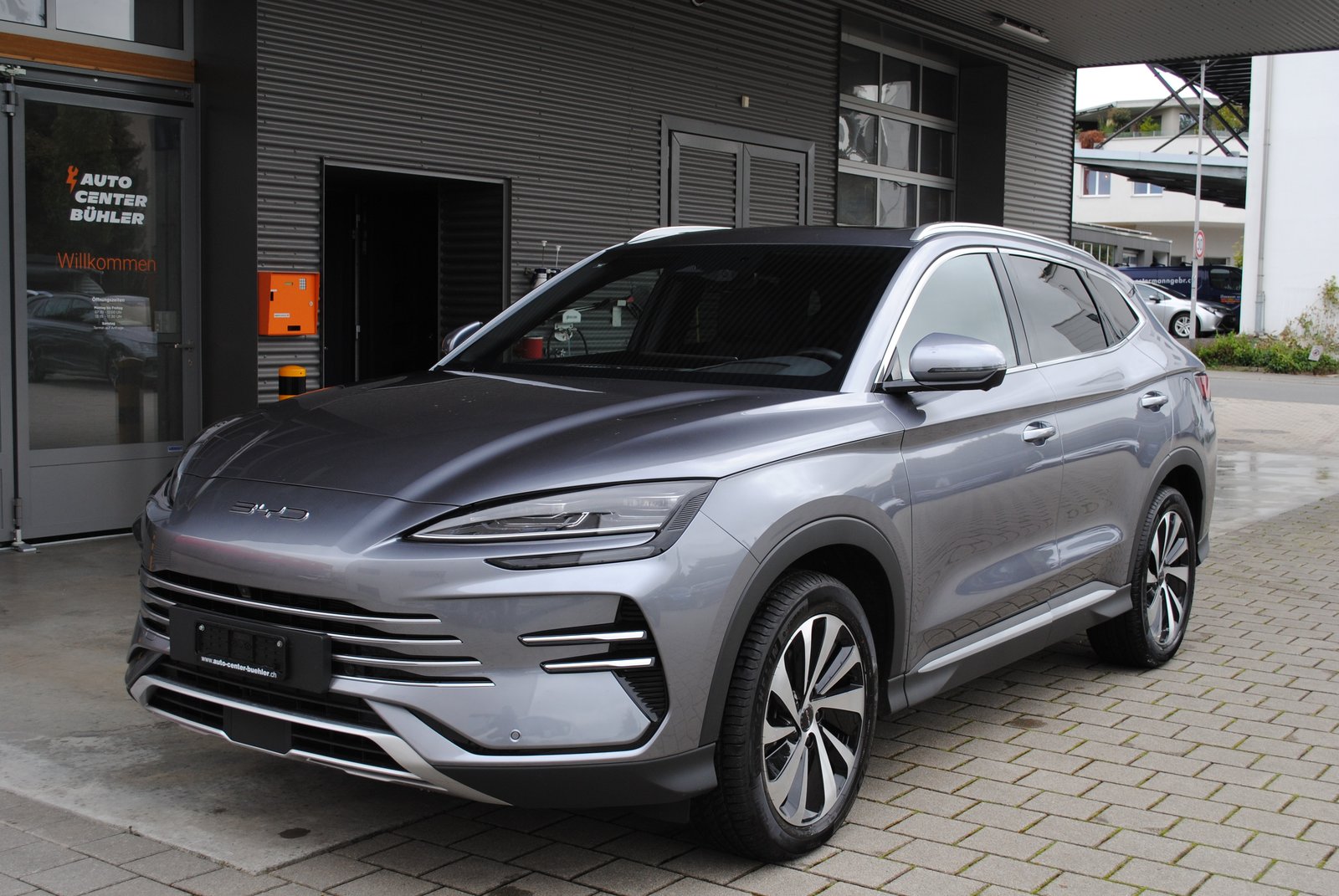 BYD Seal U DM-i Design AWD, Plug-in-Hybrid Petrol/Electric, New car, Automatic - 3