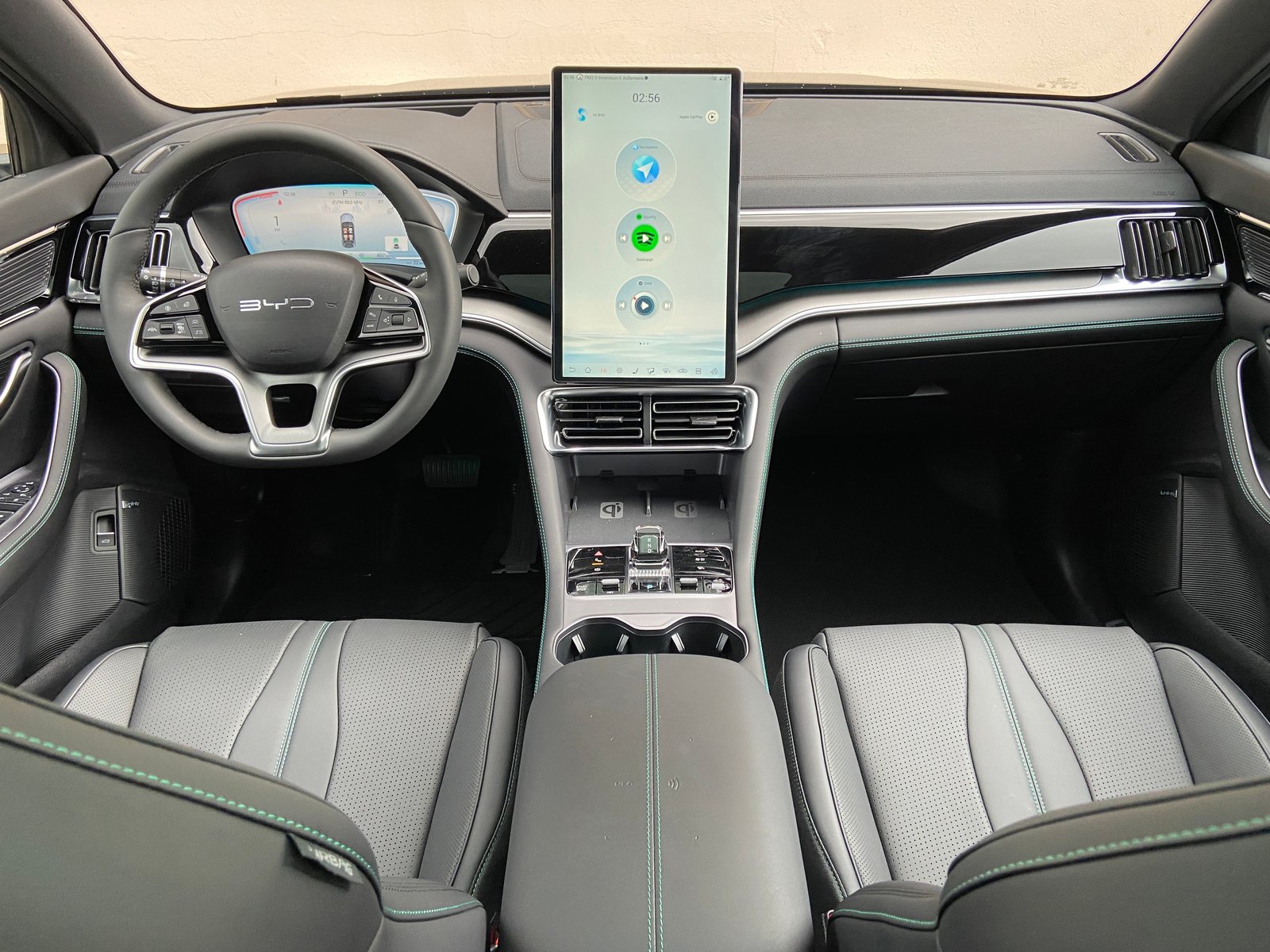 BYD Seal U DM-i Design AWD, Plug-in-Hybrid Benzin/Elektro, Neuwagen, Automatik - 4