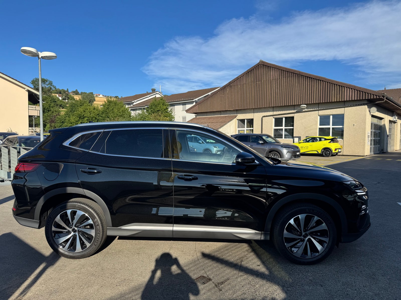BYD Seal U DM-i Design AWD, Plug-in-Hybrid Benzin/Elektro, Neuwagen, Automatik - 7