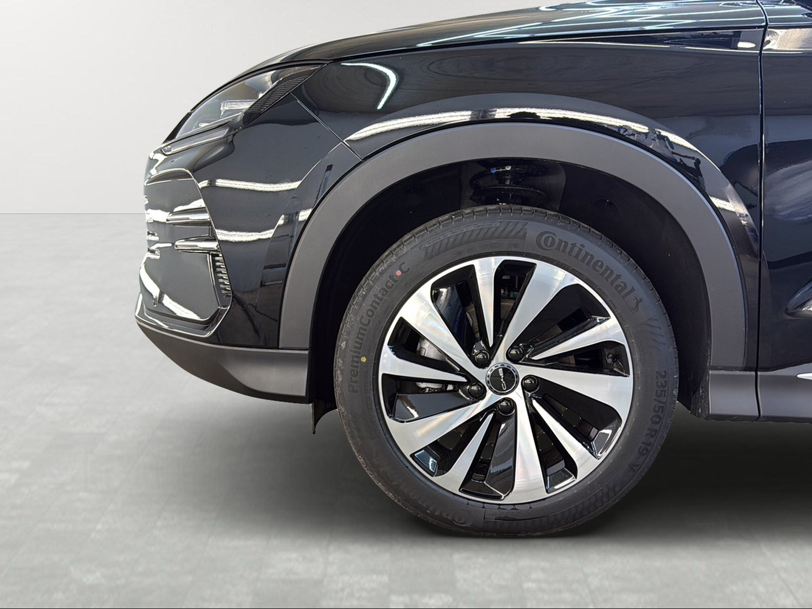 BYD Seal U DM-i Design AWD, Plug-in-Hybrid Benzina/Elettrica, Auto nuove, Automatico - 4