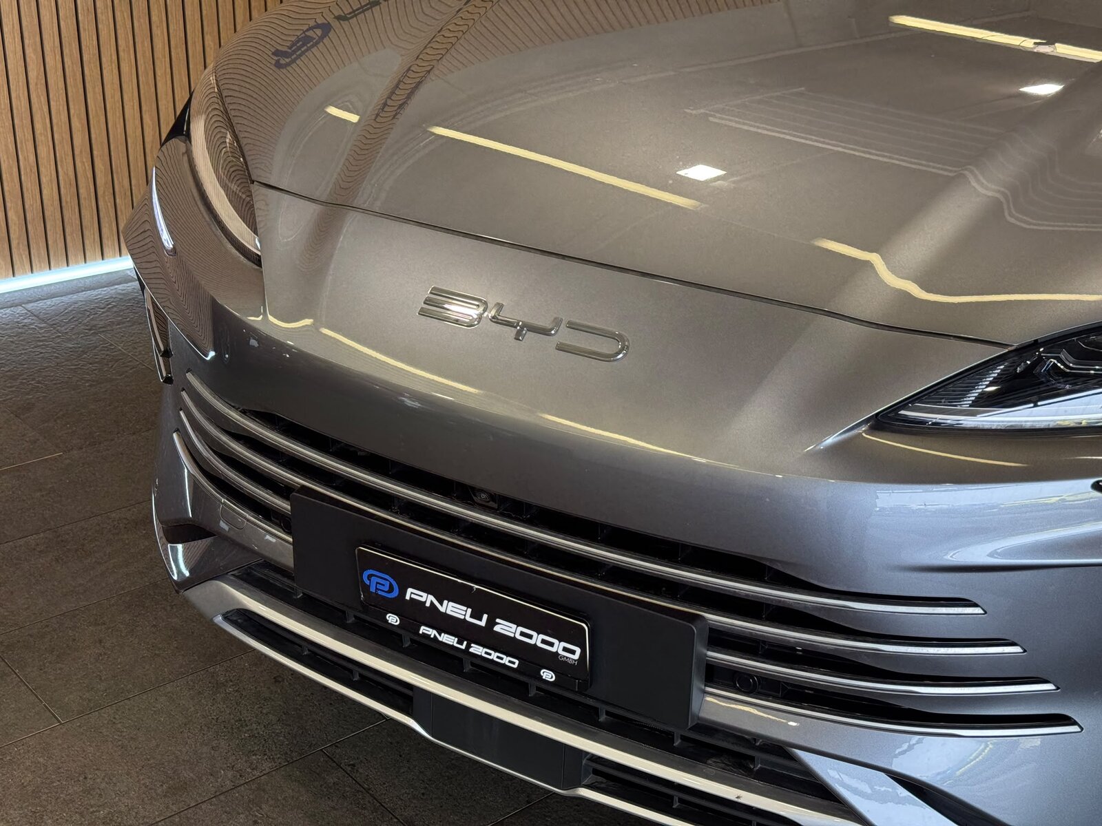 BYD Seal U DM-i Design AWD, Hybride Rechargeable Essence/Électricité, Voiture nouvelle, Automatique - 3