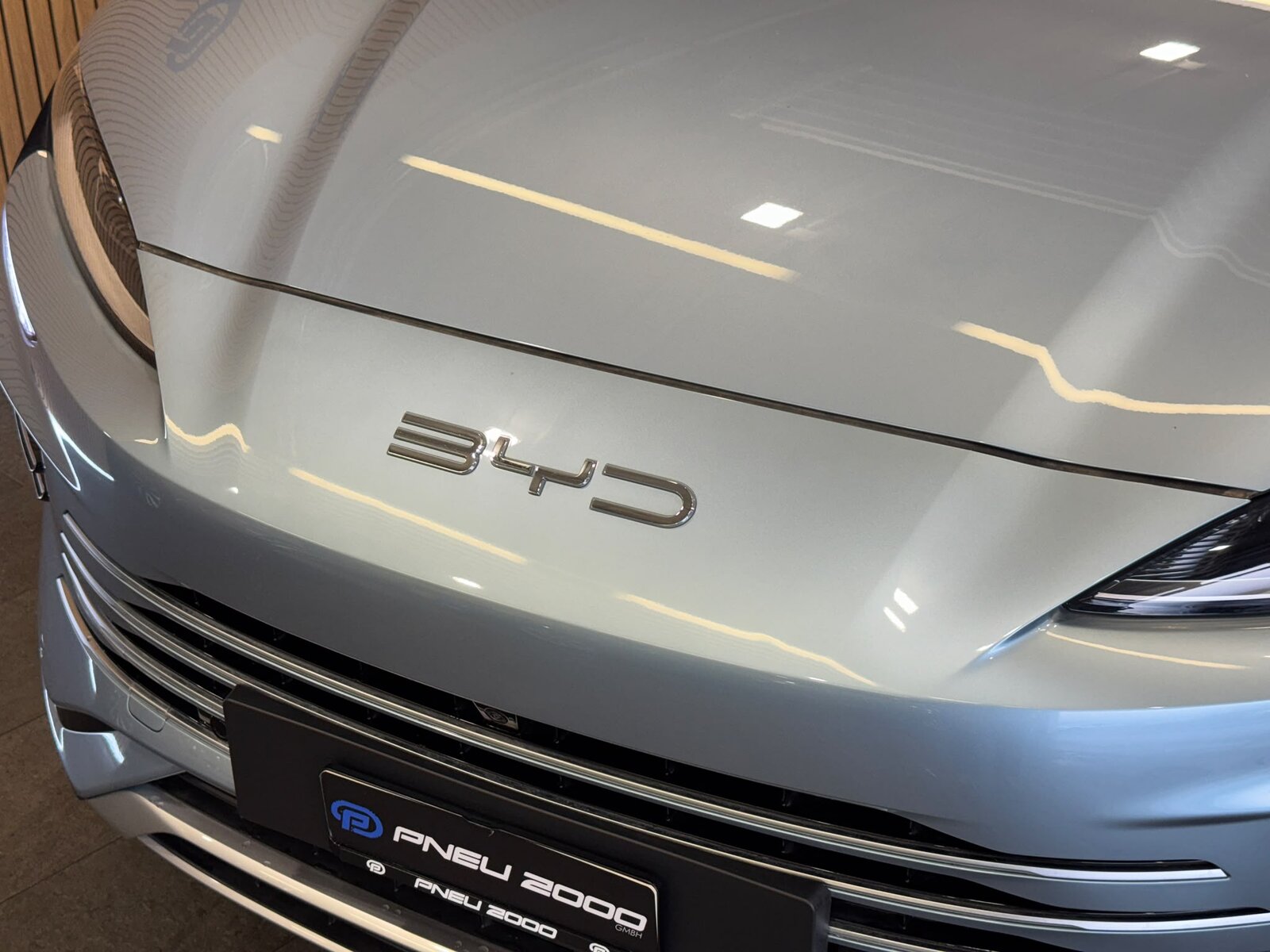 BYD Seal U DM-i Design AWD *Tian Qing*, Plug-in-Hybrid Petrol/Electric, New car, Automatic - 3