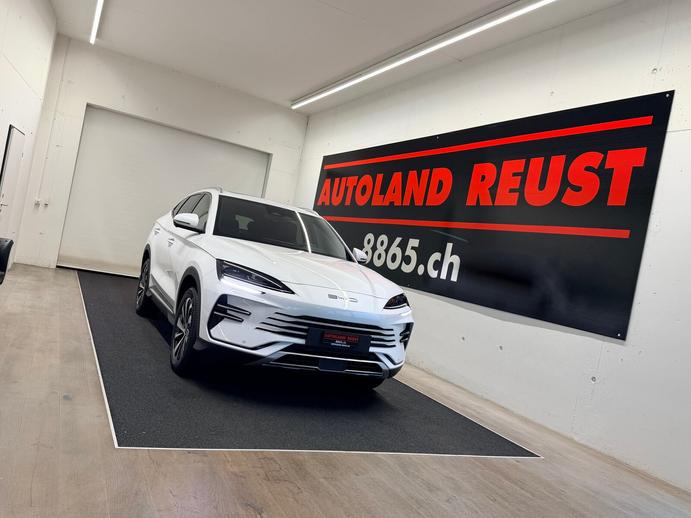 BYD Seal U DM-i Design AWD, Plug-in-Hybrid Benzin/Elektro, Neuwagen, Automatik