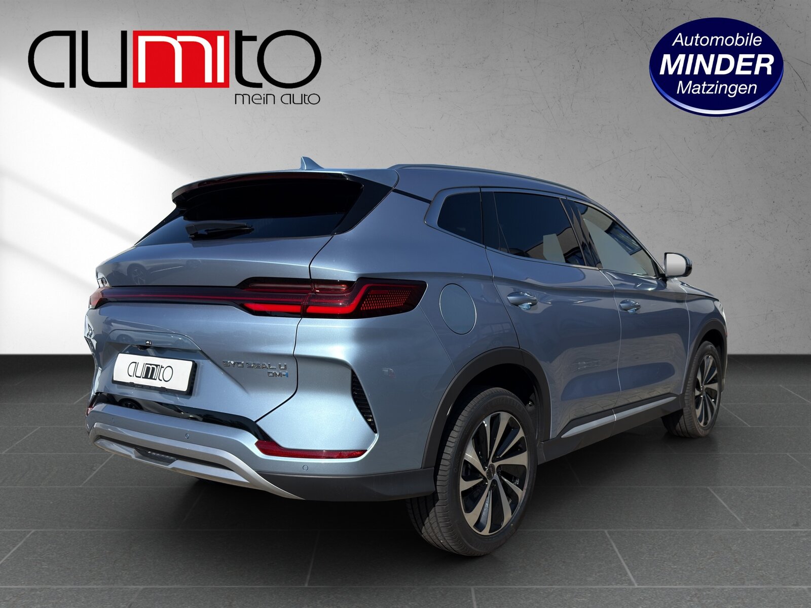 BYD Seal U DM-i Design AWD, Plug-in-Hybrid Benzin/Elektro, Neuwagen, Automatik - 3