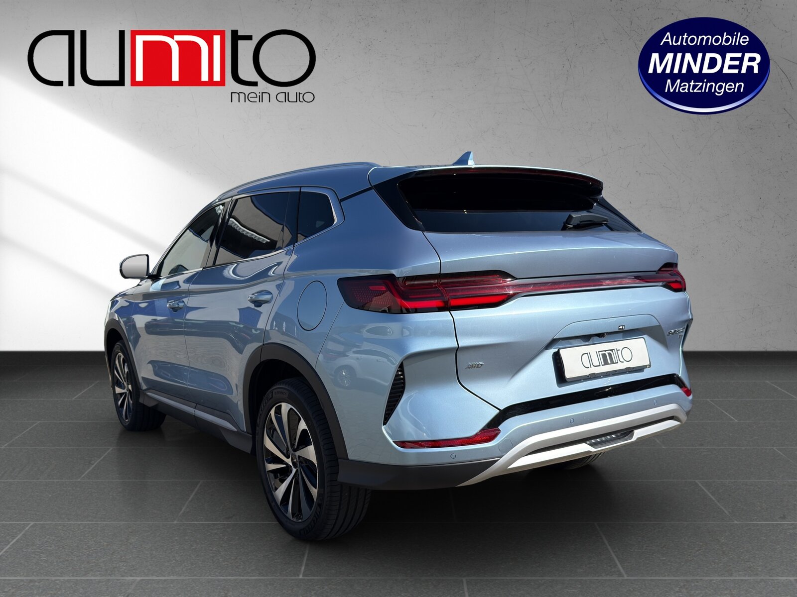BYD Seal U DM-i Design AWD, Plug-in-Hybrid Benzin/Elektro, Neuwagen, Automatik - 5