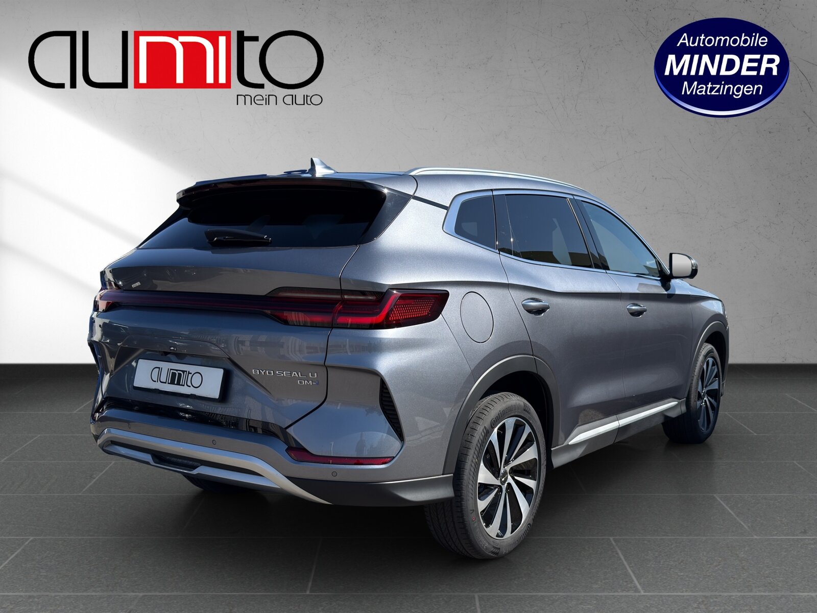 BYD Seal U DM-i Design AWD, Plug-in-Hybrid Benzin/Elektro, Neuwagen, Automatik - 3