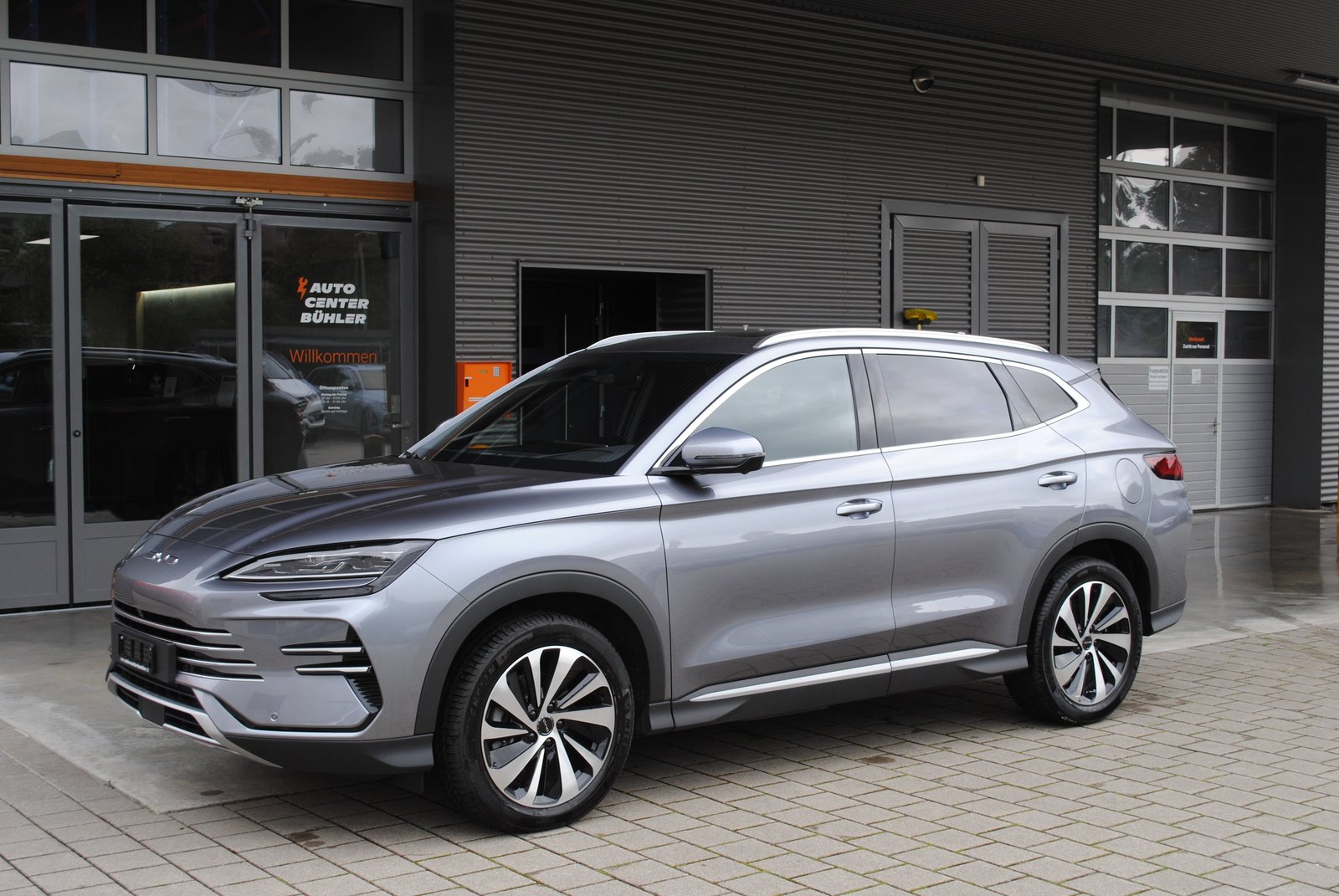 BYD Seal U DM-i Boost, Plug-in-Hybrid Benzin/Elektro, Occasion / Gebraucht, Automat - 3