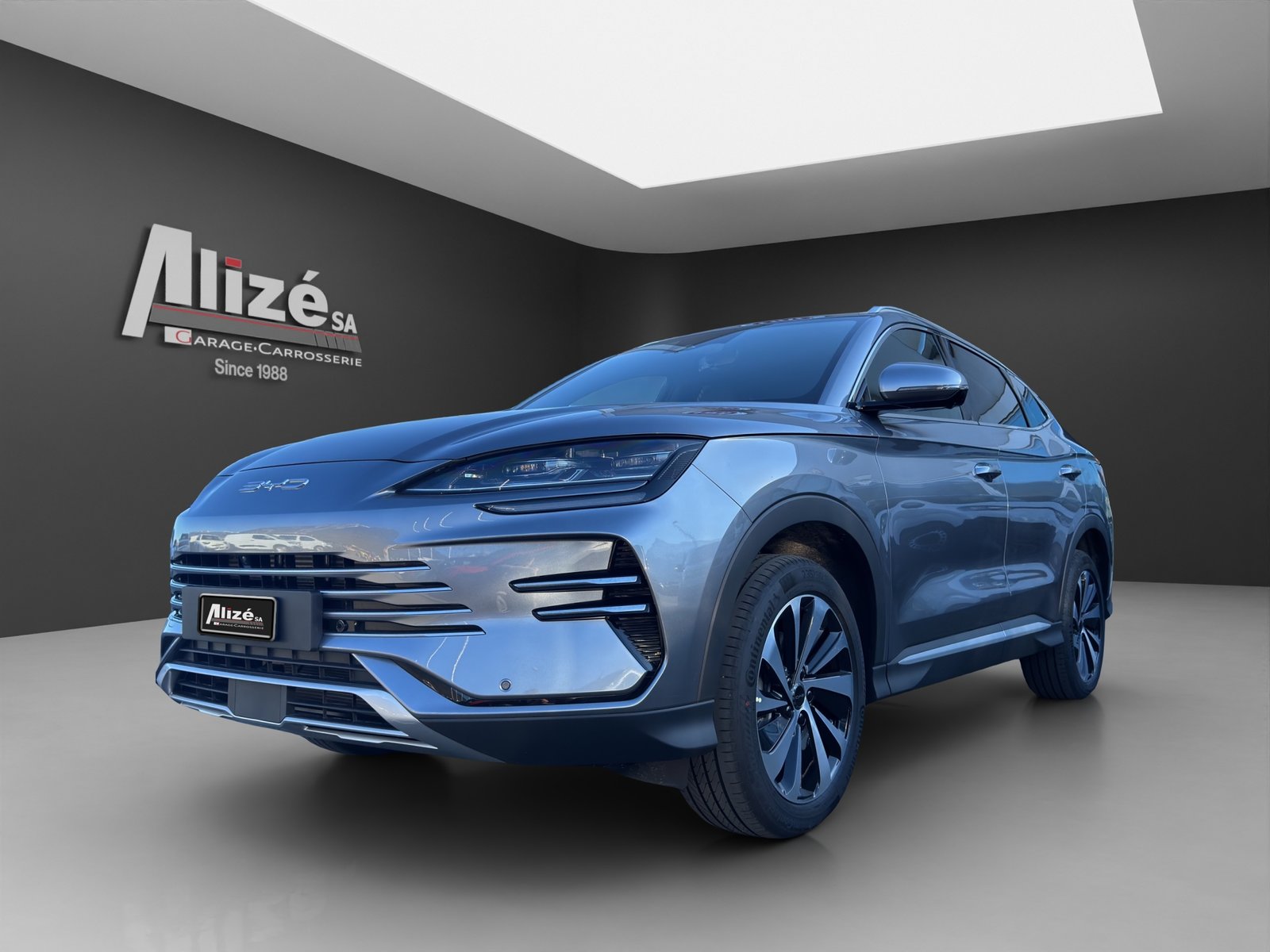 BYD Seal U DM-i Design AWD, Plug-in-Hybrid Benzin/Elektro, Occasion / Gebraucht, Automatik - 3