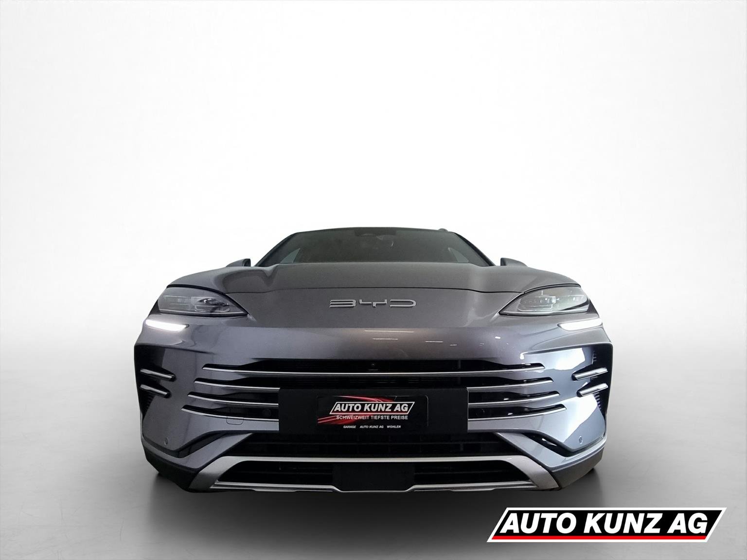 BYD Seal U DM-i Comfort FWD, Plug-in-Hybrid Petrol/Electric, Pre-registered new car, Automatic - 2