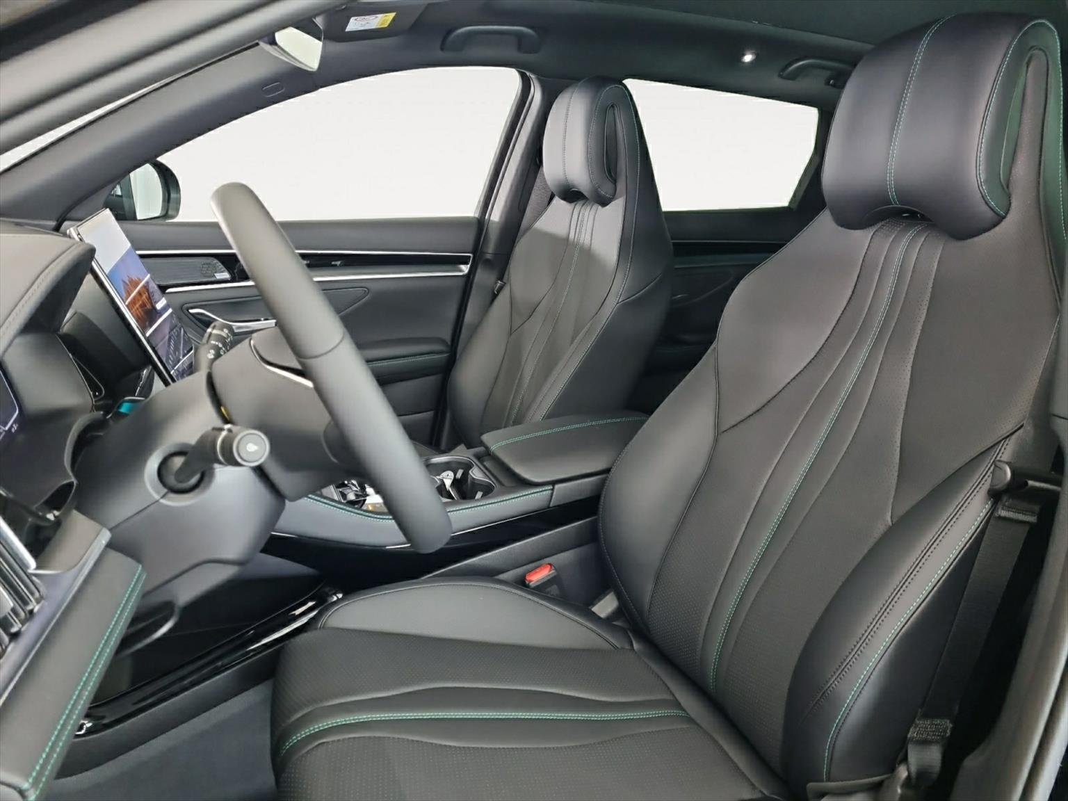 BYD Seal U DM-i Design AWD AHK, Plug-in-Hybrid Benzin/Elektro, Neues Fahrzeug mit Tageszulassung, Automatik - 5