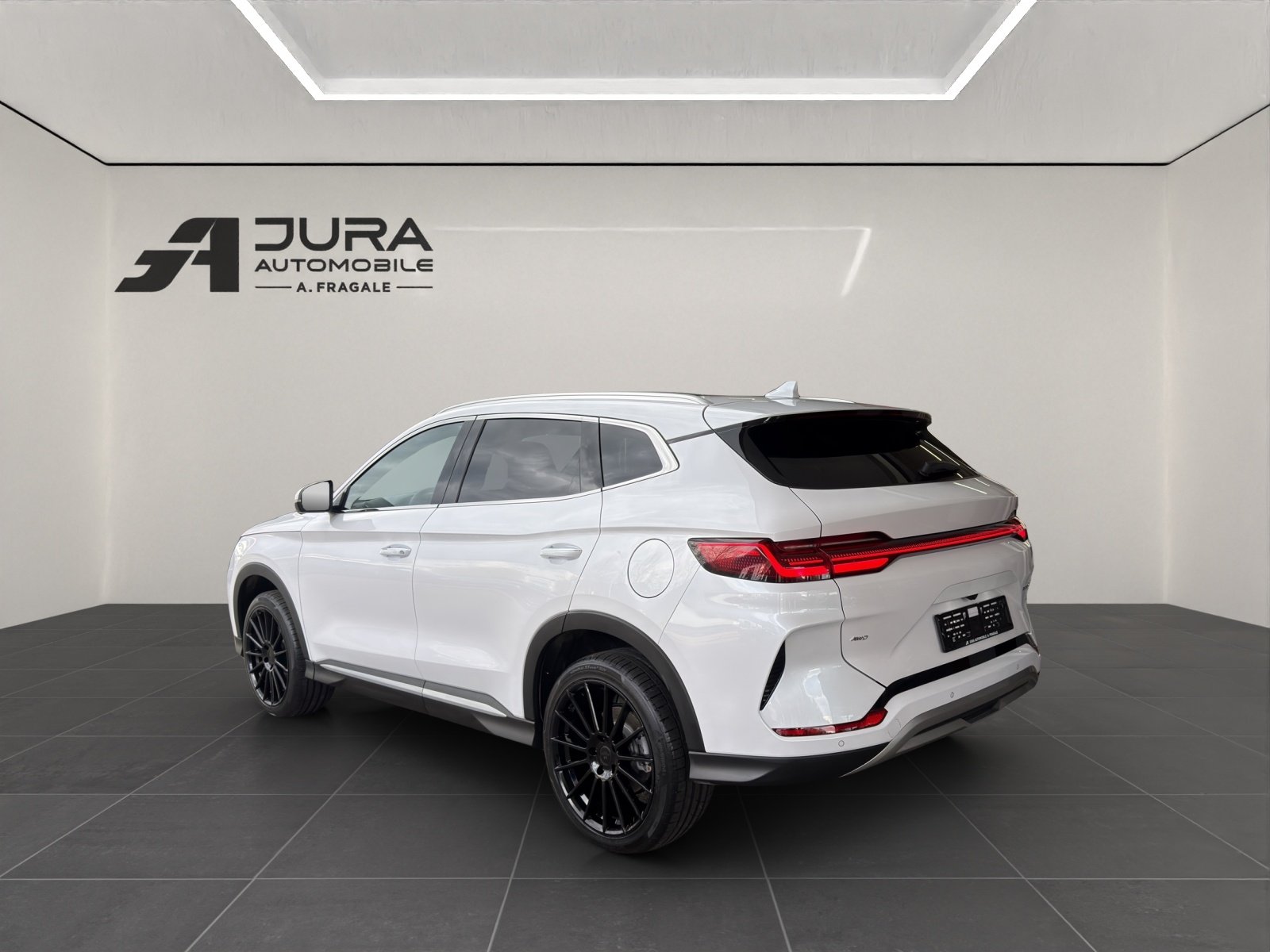 BYD Seal U DM-i Design, Plug-in-Hybrid Benzina/Elettrica, Auto nuove, Automatico - 5