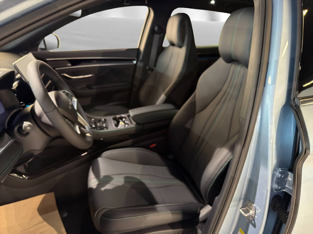 BYD Seal U DM-i Design, Plug-in-Hybrid Benzina/Elettrica, Auto nuove, Automatico - 4
