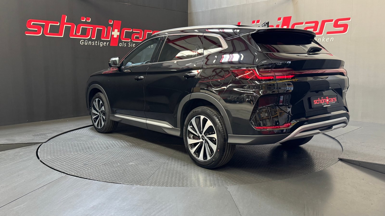 BYD Seal U DM-i Design AWD, Hybride Rechargeable Essence/Électricité, Voiture nouvelle, Automatique - 4