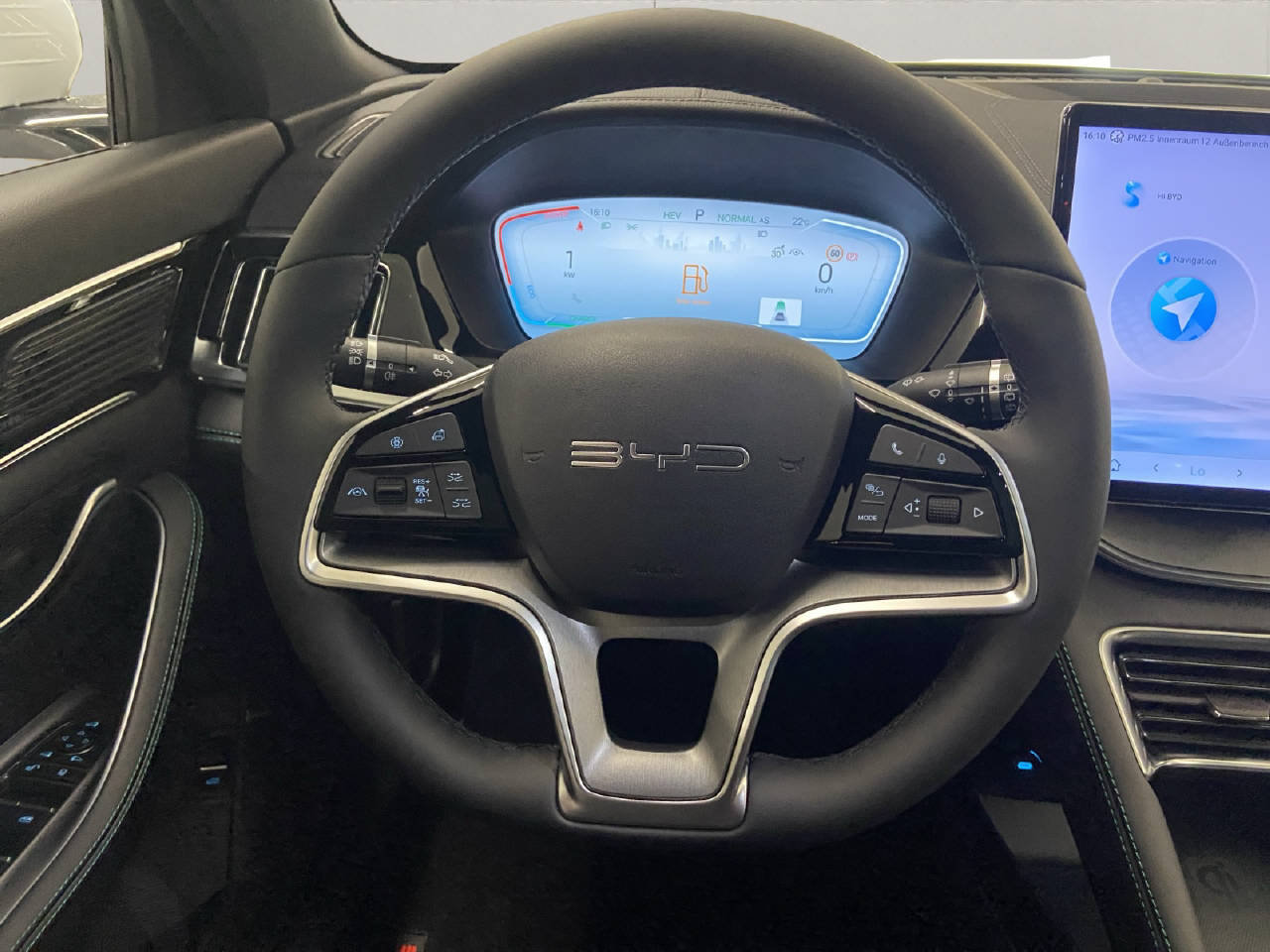 BYD Seal U DM-i Design AWD, Plug-in-Hybrid Petrol/Electric, New car, Automatic - 7