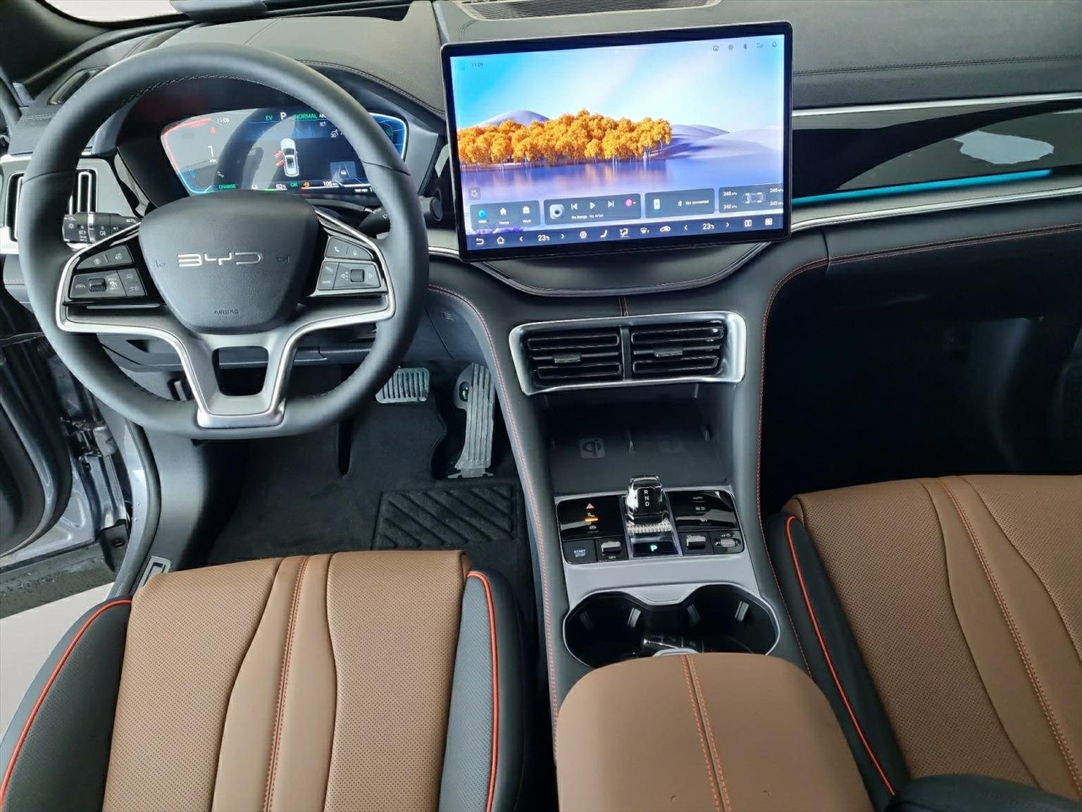 BYD Seal U DM-i Design AWD, Plug-in-Hybrid Benzin/Elektro, Neuwagen, Automatik - 6