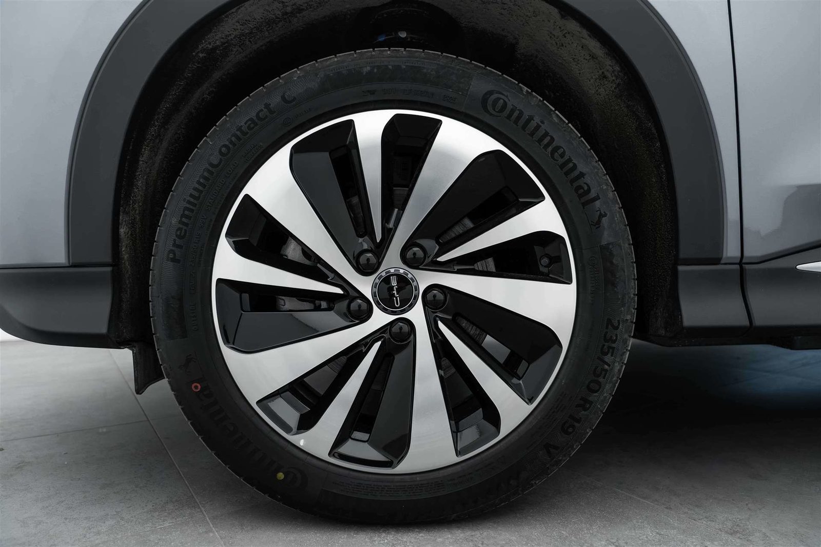 BYD Seal U DM-i PHEV Design AWD 324PS Automat, Plug-in-Hybrid Petrol/Electric, New car, Automatic - 6