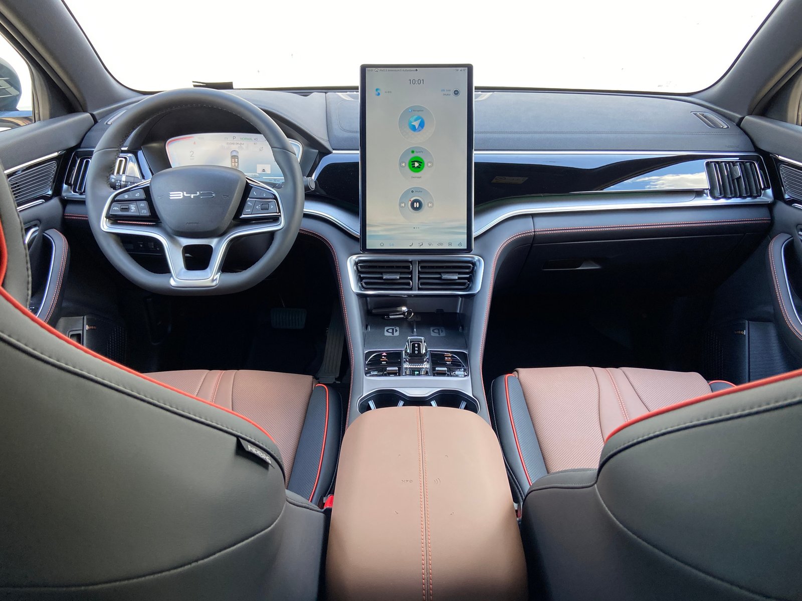 BYD Seal U DM-i Design AWD, Plug-in-Hybrid Benzina/Elettrica, Auto nuove, Automatico - 5