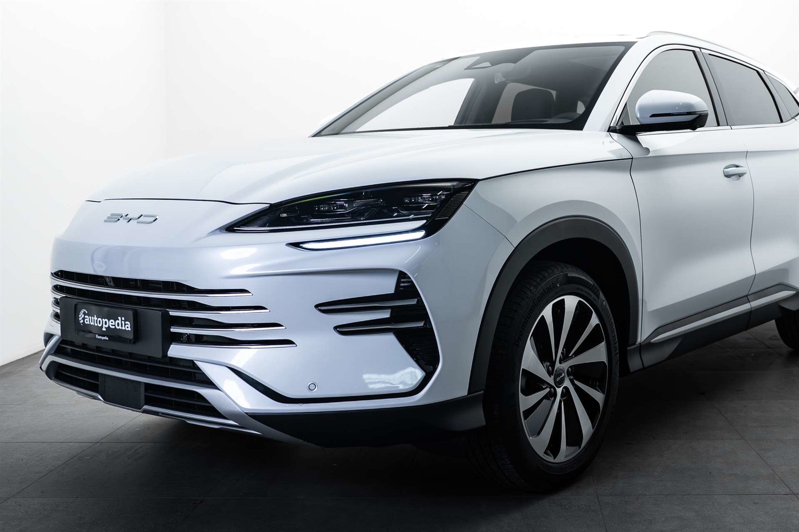 BYD Seal U DM-i PHEV Design AWD 324PS Automat, Hybride Rechargeable Essence/Électricité, Voiture nouvelle, Automatique - 2