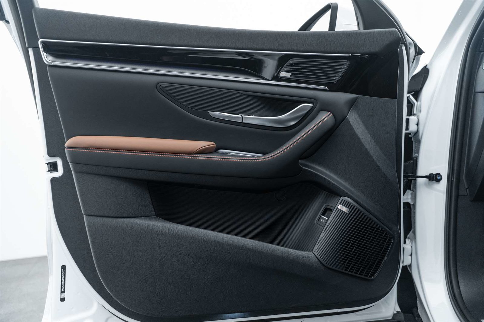 BYD Seal U DM-i PHEV Design AWD 324PS Automat, Hybride Rechargeable Essence/Électricité, Voiture nouvelle, Automatique - 6