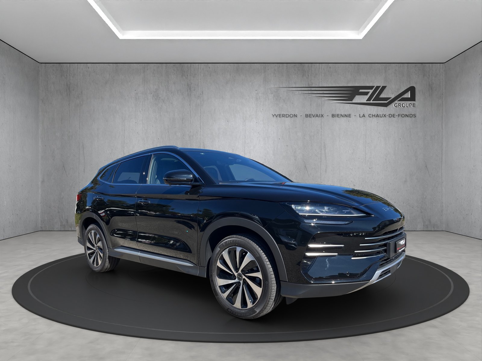 BYD Seal U DM-i Design AWD, Plug-in-Hybrid Benzin/Elektro, Neuwagen, Automatik - 7