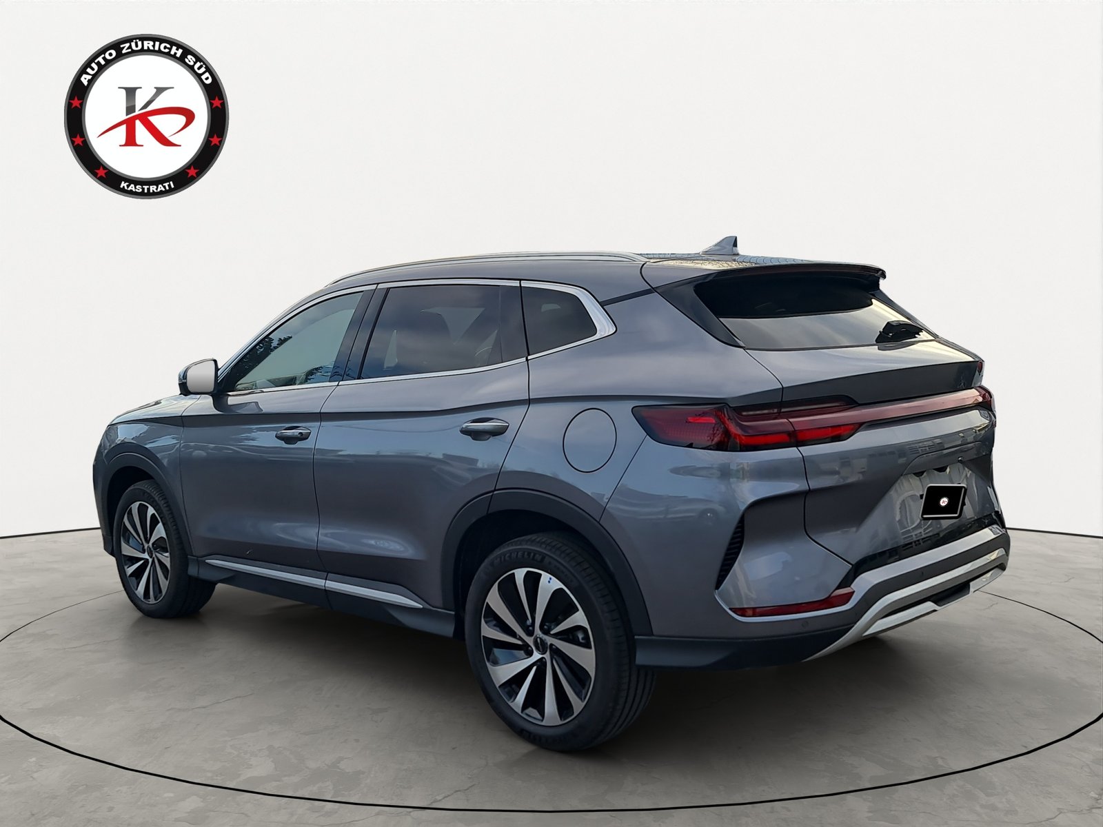 BYD Seal U DM-i Design AWD, Plug-in-Hybrid Petrol/Electric, New car, Automatic - 4
