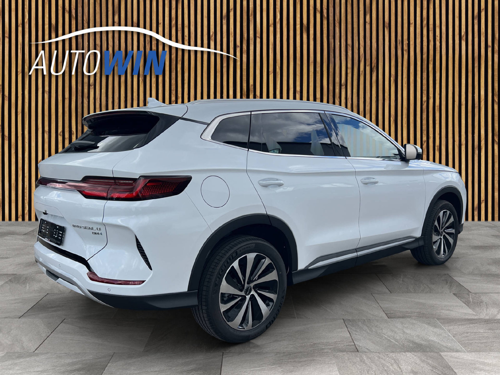 BYD Seal U DM-i Design AWD, Plug-in-Hybrid Petrol/Electric, New car, Automatic - 6