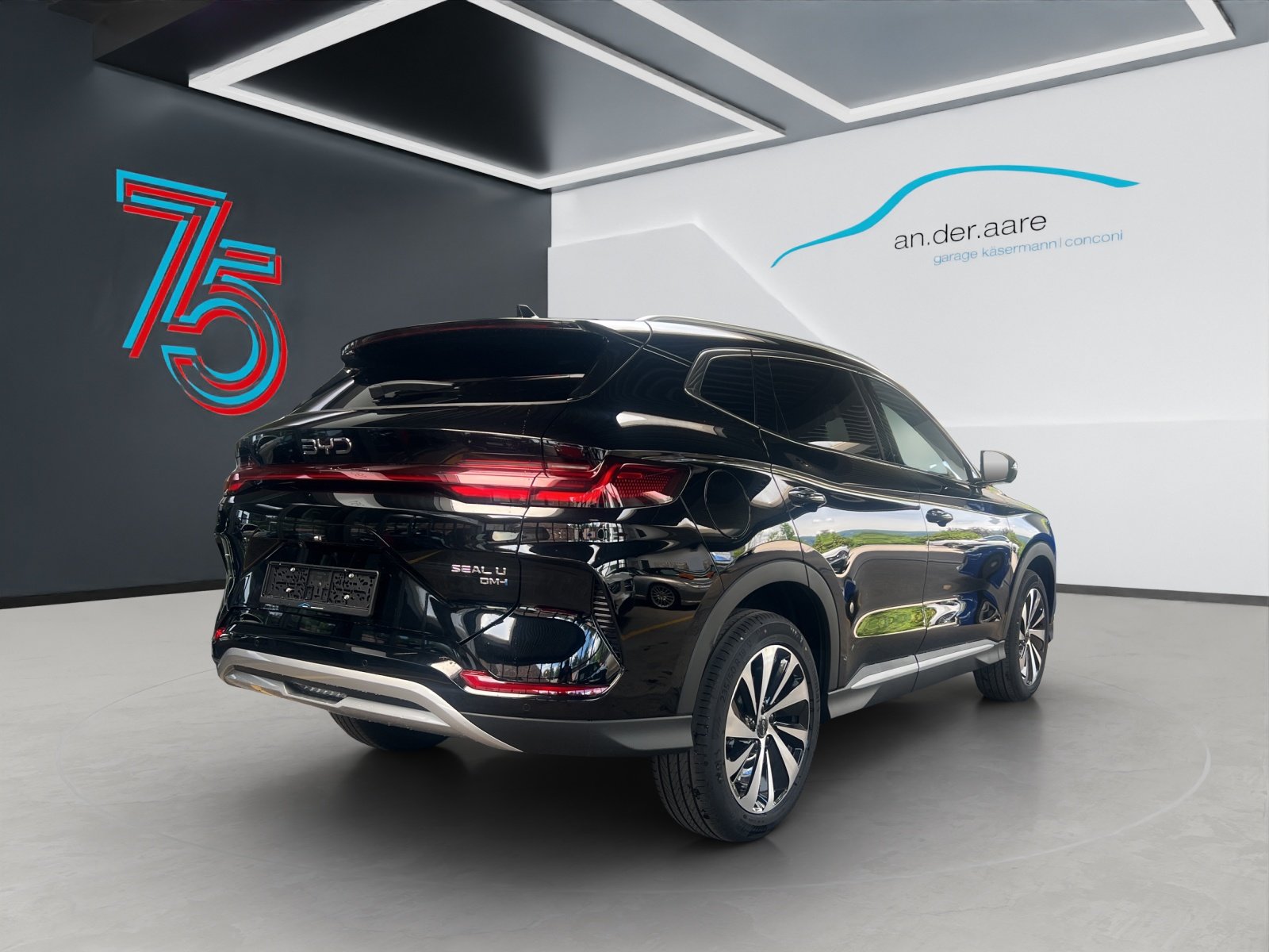 BYD Seal U DM-i Design AWD, Plug-in-Hybrid Benzin/Elektro, Neuwagen, Automatik - 5