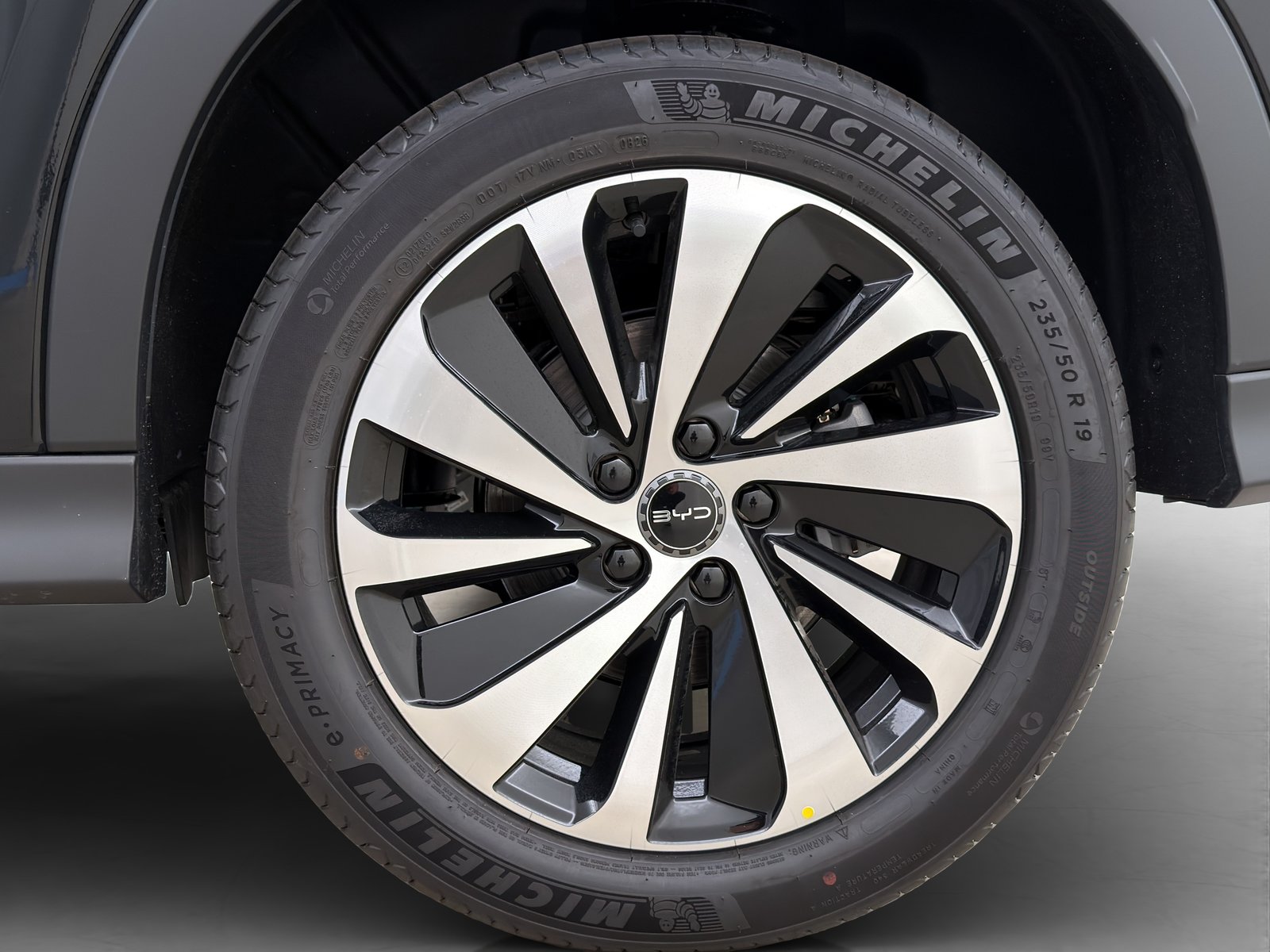 BYD Seal U DM-i Design AWD, Plug-in-Hybrid Benzina/Elettrica, Auto nuove, Automatico - 7