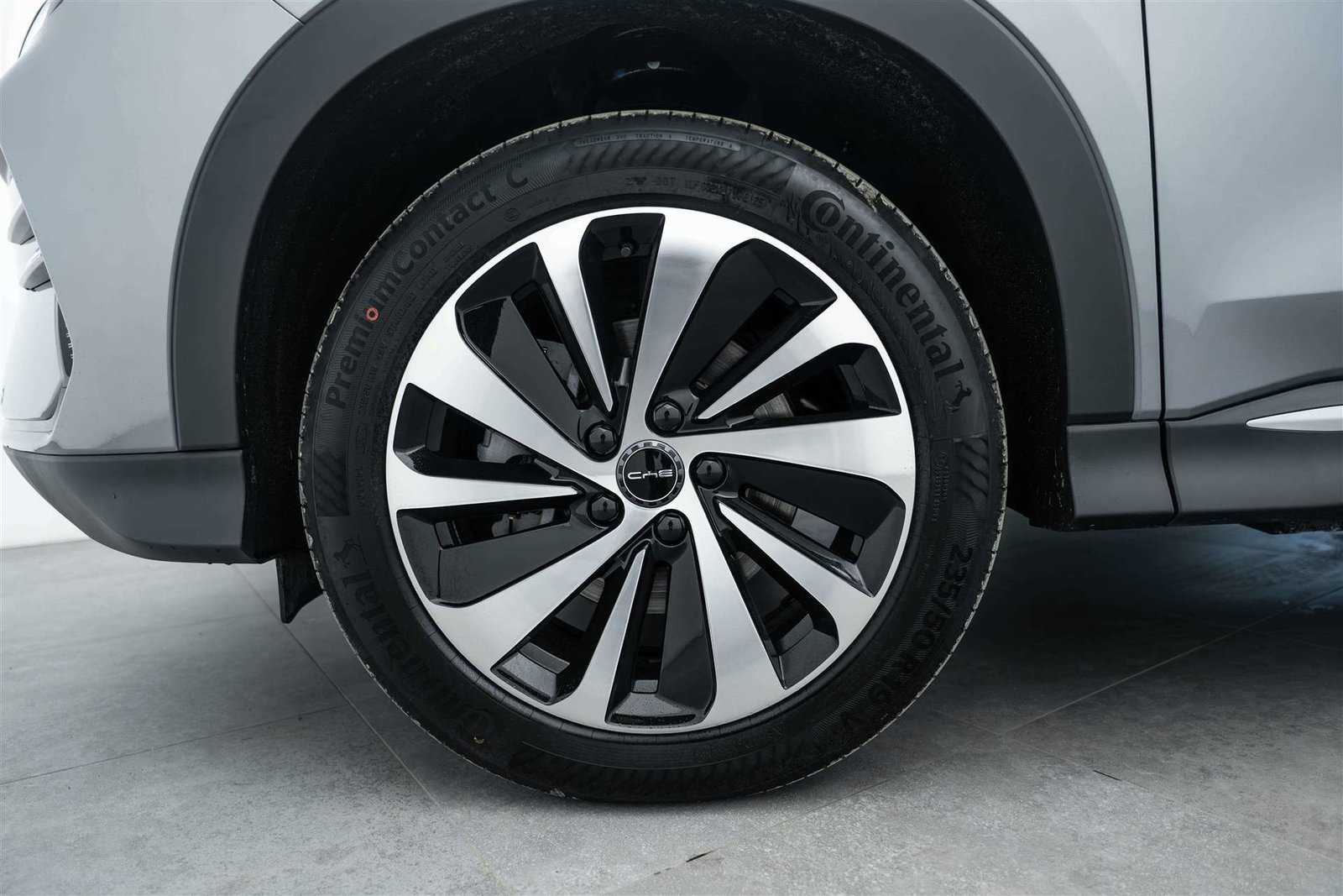 BYD Seal U DM-i PHEV Design AWD 324PS Automat, Plug-in-Hybrid Petrol/Electric, New car, Automatic - 6