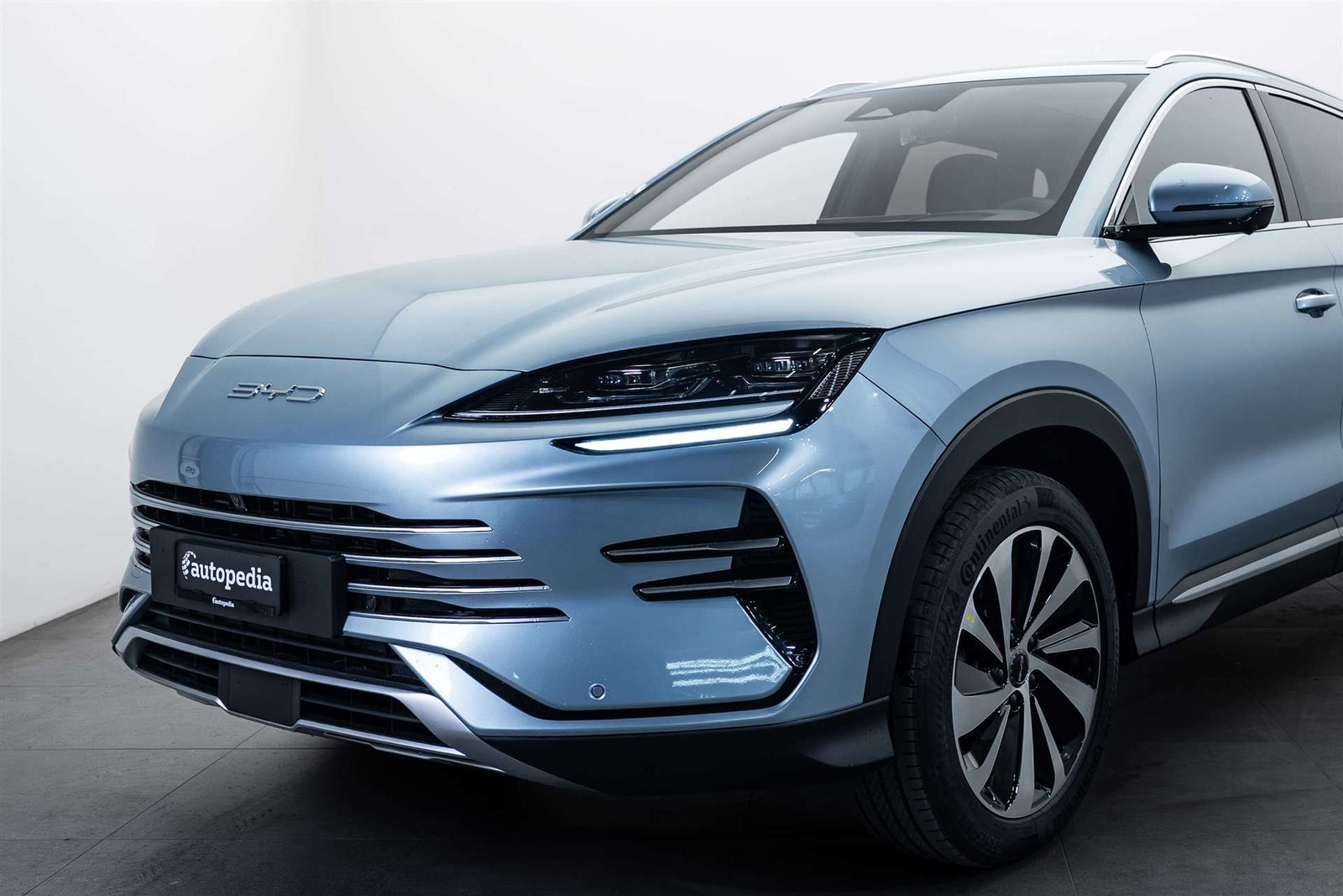 BYD Seal U DM-i PHEV Design AWD 324PS Automat, Plug-in-Hybrid Petrol/Electric, New car, Automatic - 2