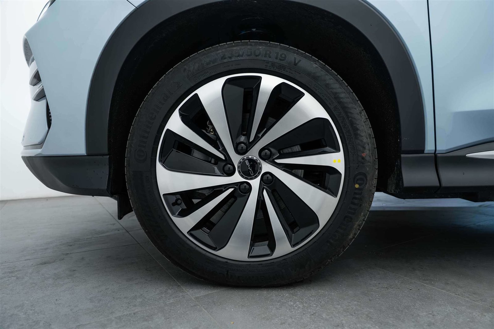 BYD Seal U DM-i PHEV Design AWD 324PS Automat, Plug-in-Hybrid Petrol/Electric, New car, Automatic - 6