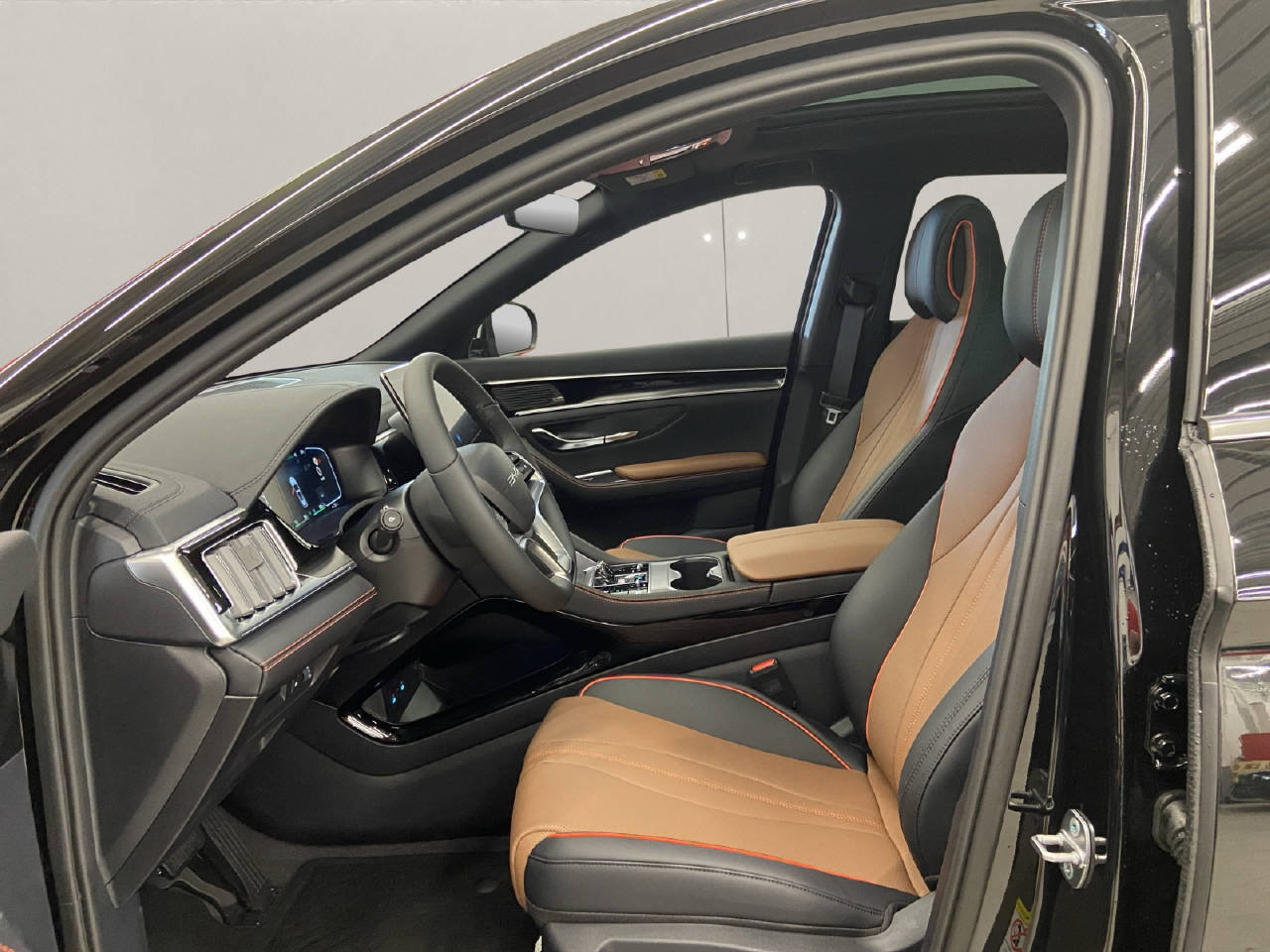 BYD Seal U DM-i Design AWD, Plug-in-Hybrid Benzin/Elektro, Neuwagen, Automatik - 5